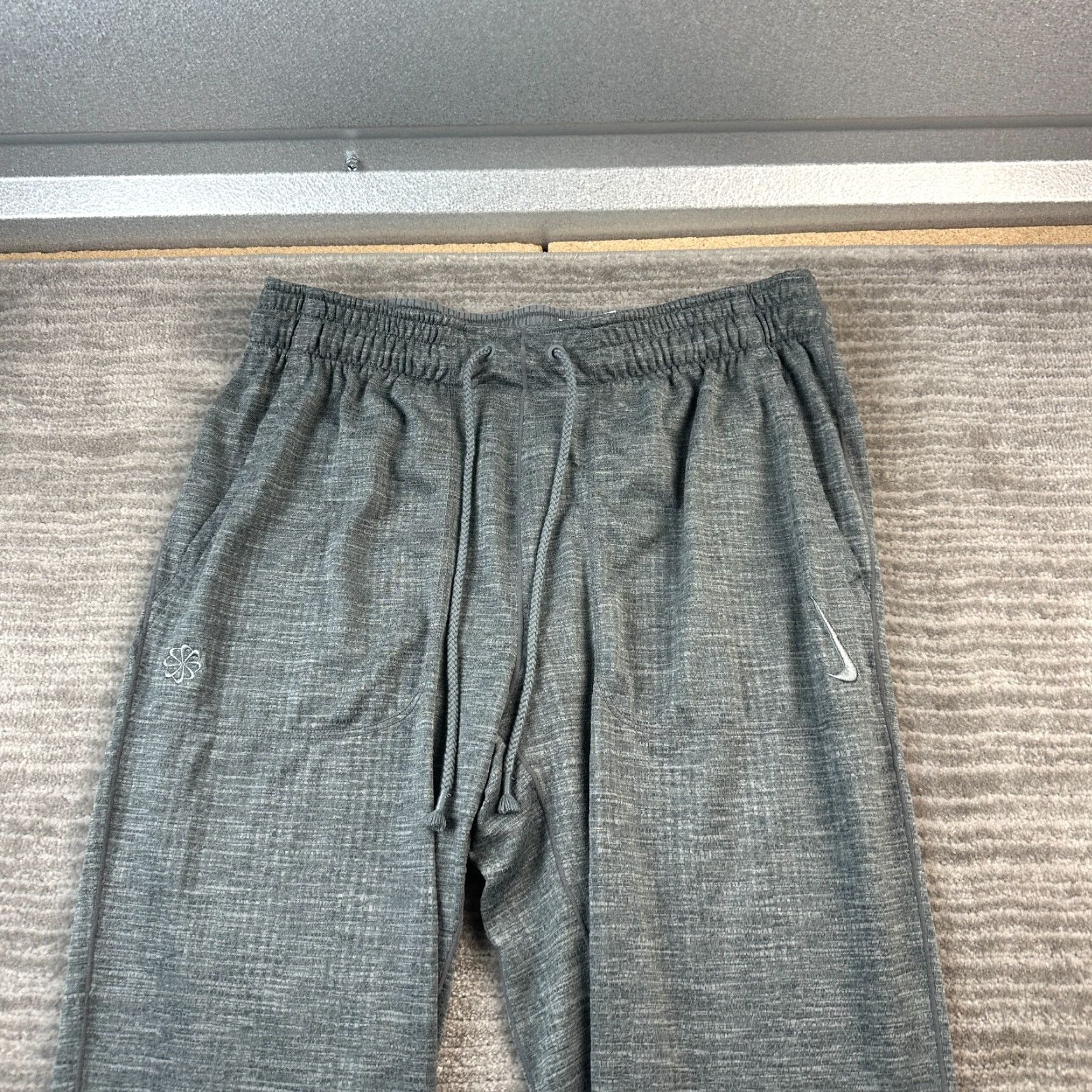Nike Nike Yoga Pants Mens M Gray Dri-Fit Joggers with Pockets, Stretch, Inseam 29 in, Polyester Spandex, Regular Fit, Athletic Activewear Size US 31 - 3 Thumbnail