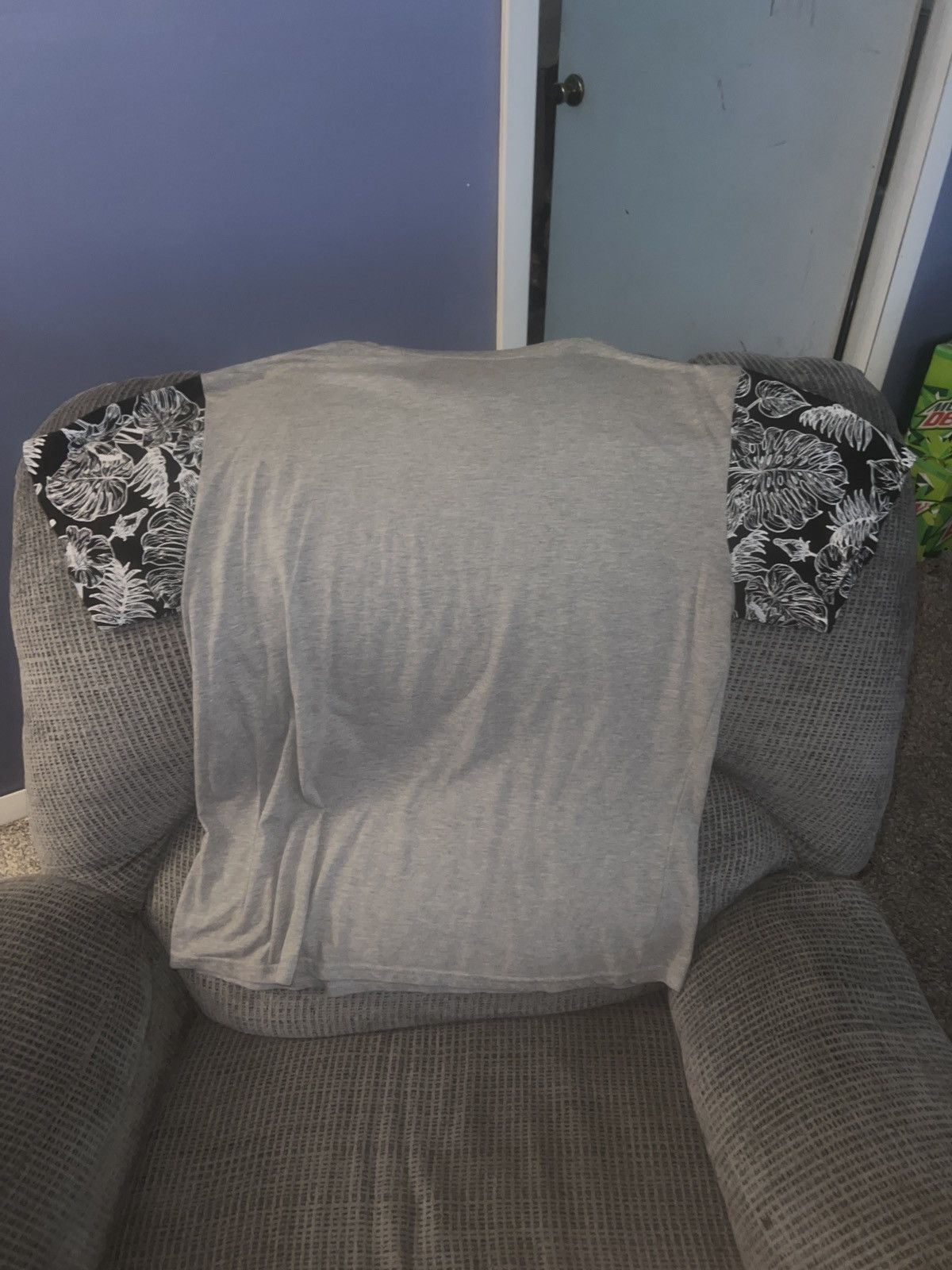 Hypebeast Fresh Laundry Fresh Tee Size US XL / EU 56 / 4 - 3 Thumbnail