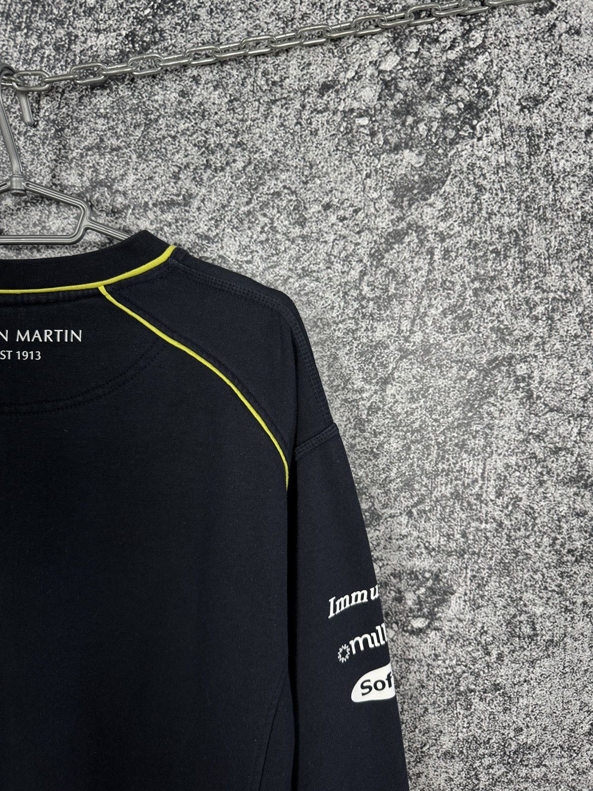 Formula 1 Aston Martin Racing Sweatshirt Pullover Formula 1 Size L Size US L / EU 52-54 / 3 - 14 Thumbnail