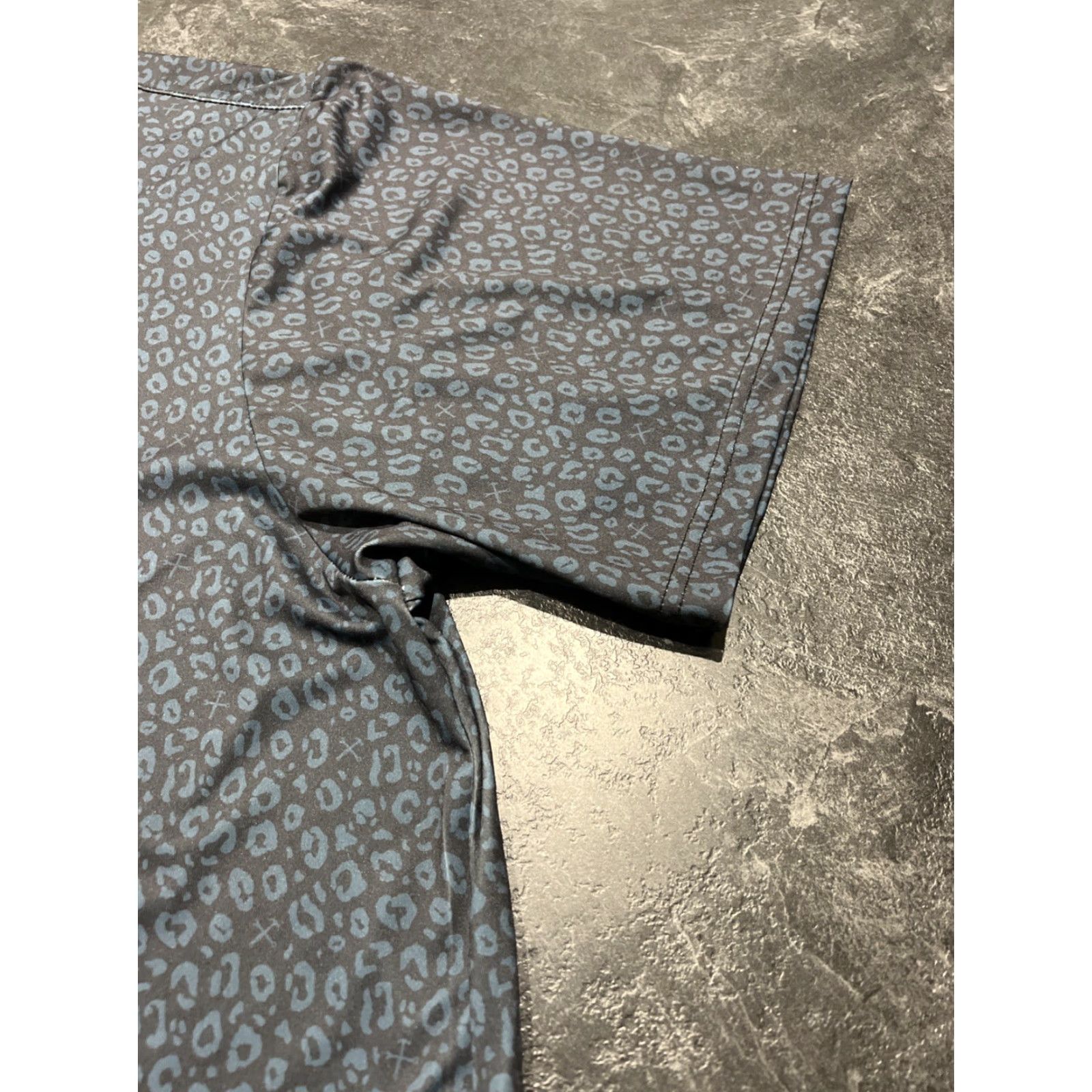 Vintage Dixxon Polo Shirt Mens Big 4X Blue Black Animal Print Short Sleeve Button Collar Performance Stretch Golf Casual Mens Size US XXL / EU 58 / 5 - 3 Thumbnail