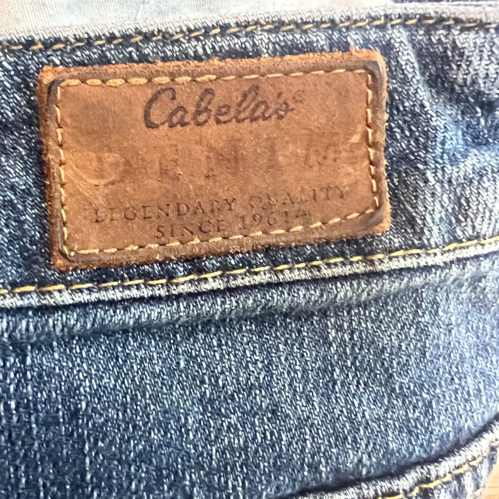 Vintage Cabela’s Casuals Jeans Womens Plus Size 18 Blue Denim Straight Leg 30in Inseam 5-Pocket Relaxed Waist 40in Button Closure Jeans Mens Womens Girls Size 40" / US 18 - 7 Thumbnail