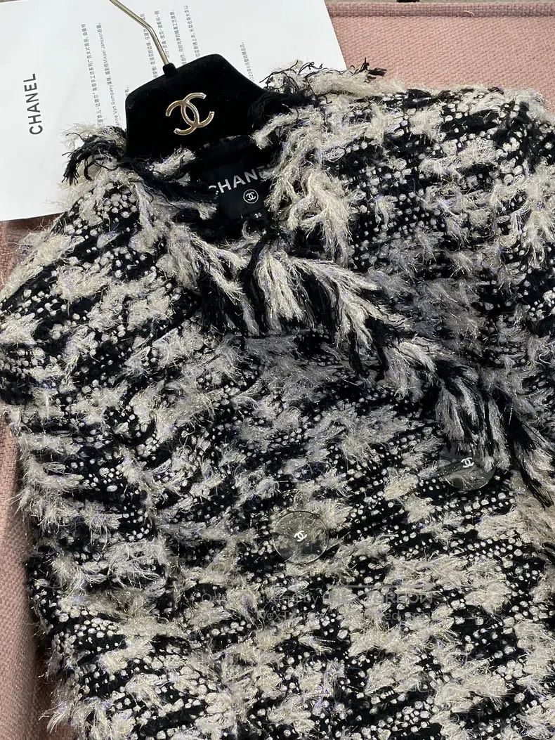 Chanel Chanel Metropolitan series tweed tassel coat long jacket Size XS / US 0-2 / IT 36-38 - 2 Thumbnail