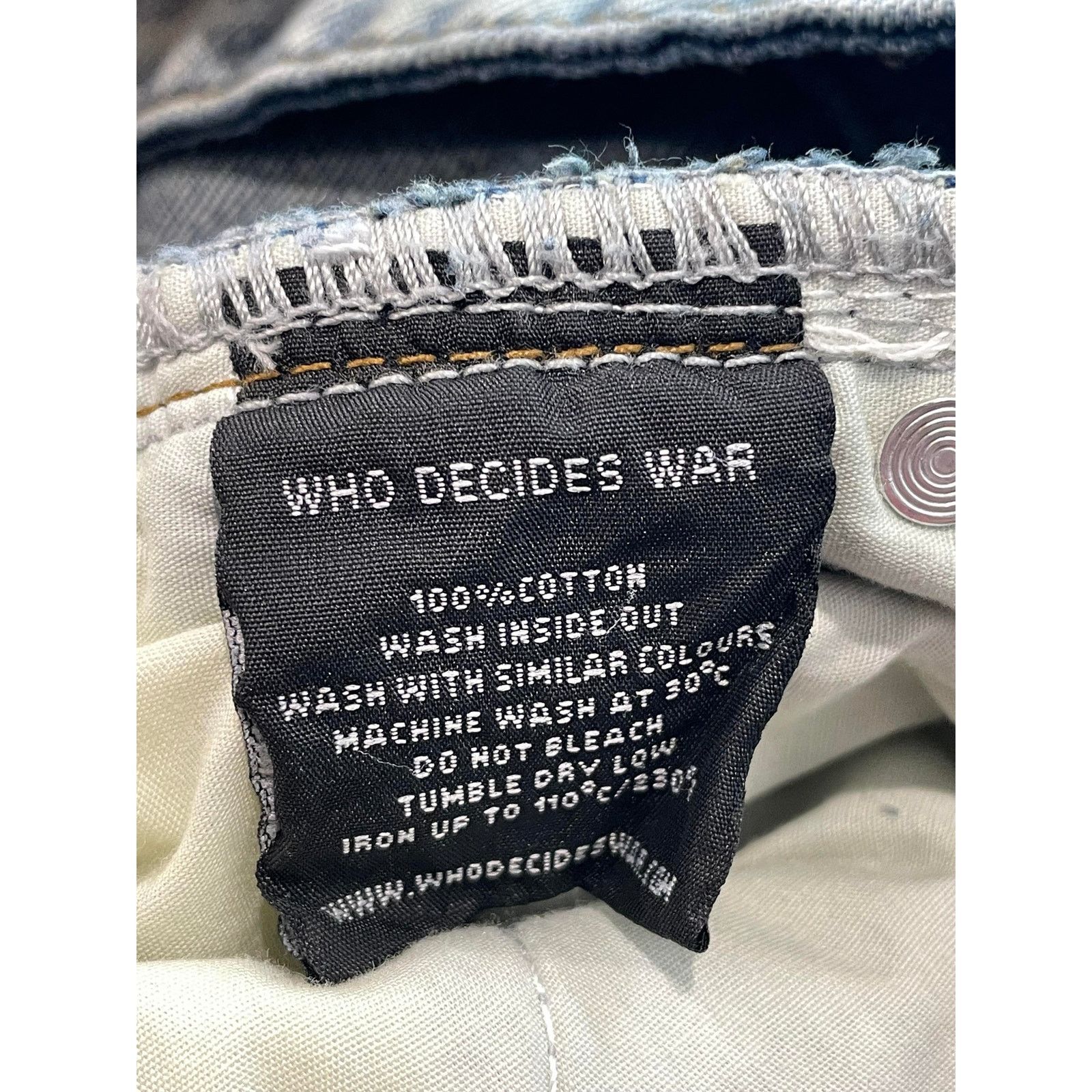 Who Decides War WDW Foil Floral Jeans Size US 34 / EU 50 - 7 Thumbnail