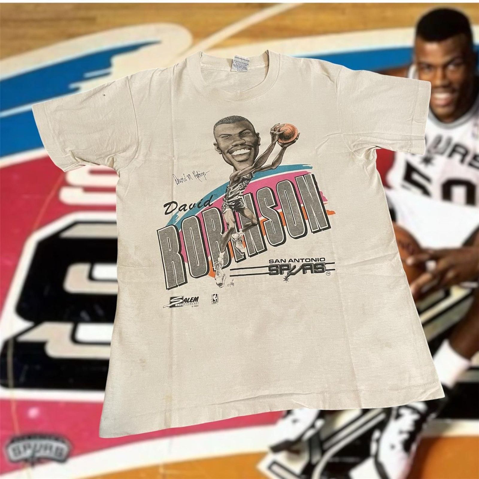 Vintage 1990 NBA David Robinson San Antonio Spurs Tee