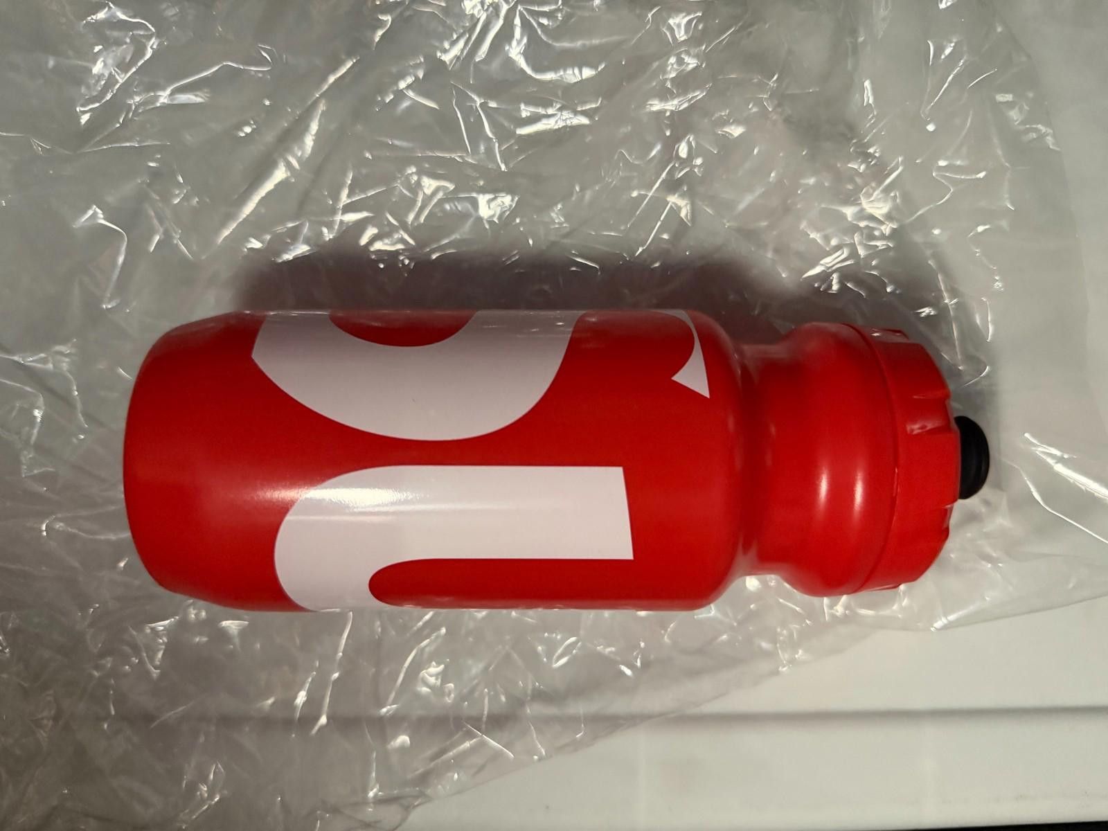 Other Supreme Specialized Sports Water Bottle Red White Logo SS15 Size ONE SIZE - 3 Thumbnail