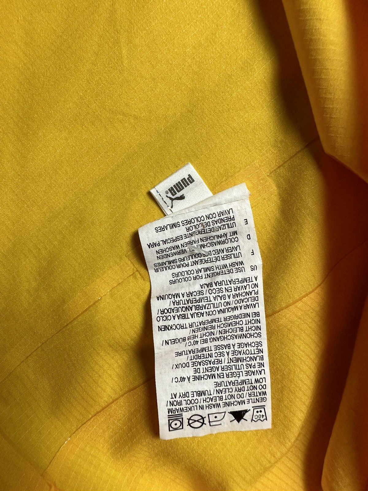 Puma × Vintage Vintage puma Cameron soccer jersey size L big logo rare Size US L / EU 52-54 / 3 - 5 Thumbnail