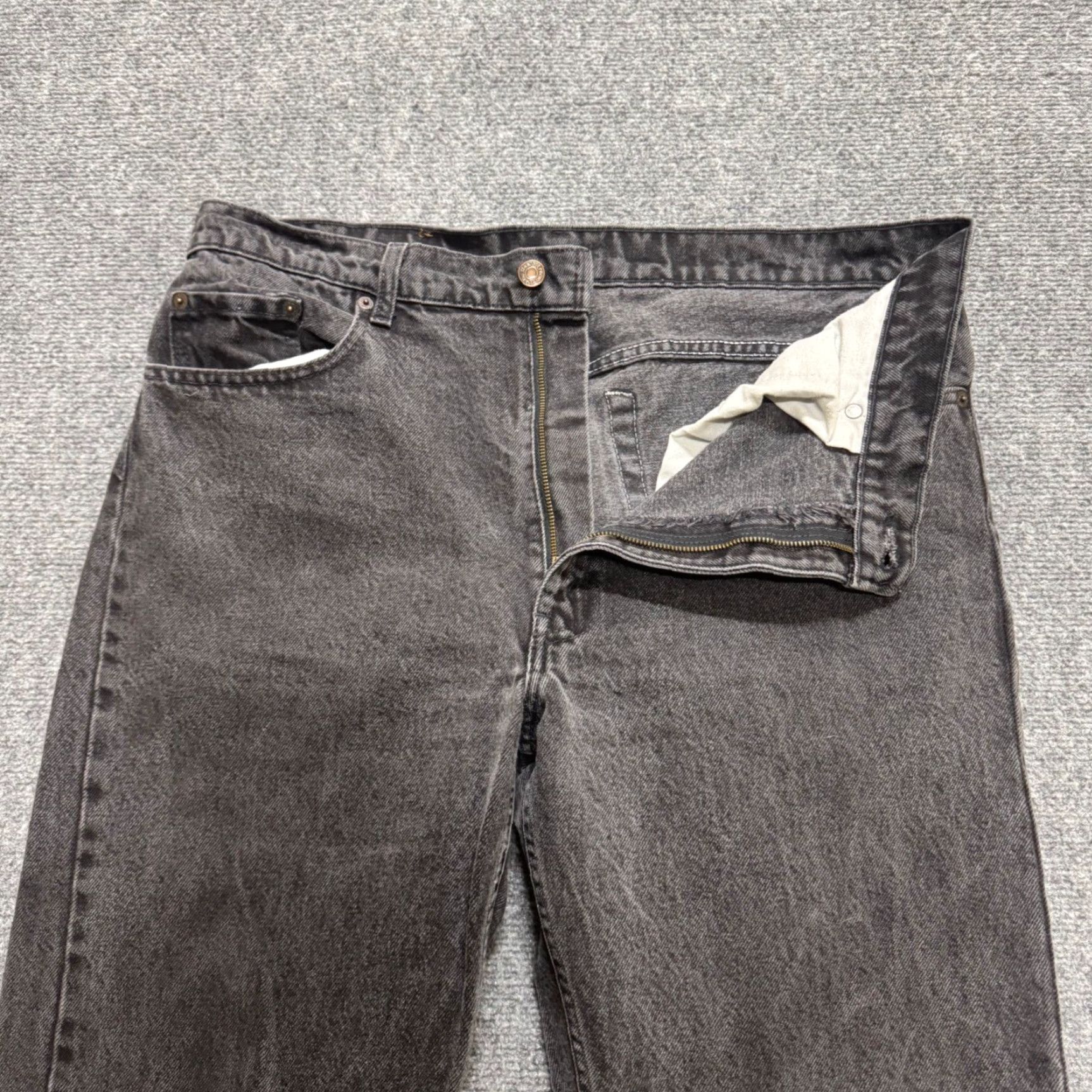 Vintage VINTAGE Levis 505 Jeans Mens 38x34 USA Made Paper Tag Black 90s Y2K Straight Size US 38 / EU 54 - 2 Thumbnail