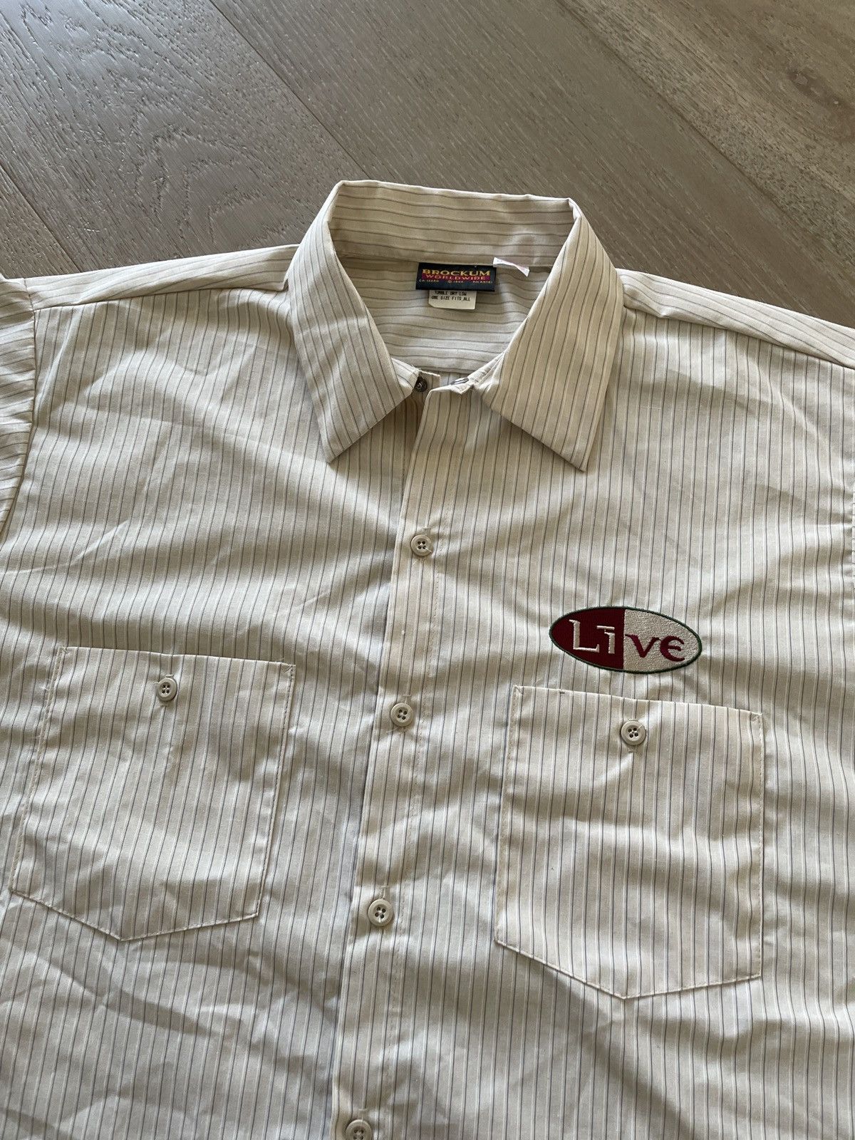 Brockum Vintage Brockum Live The Band Short Sleeve Button Shirt Size US XL / EU 56 / 4 - 2 Thumbnail