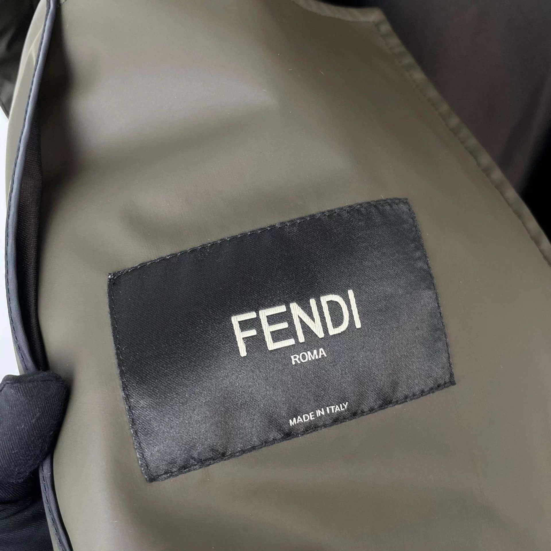 Fendi Fendi coated hooded jacket 48 emerald green A no accs Size US M / EU 48-50 / 2 - 3 Thumbnail