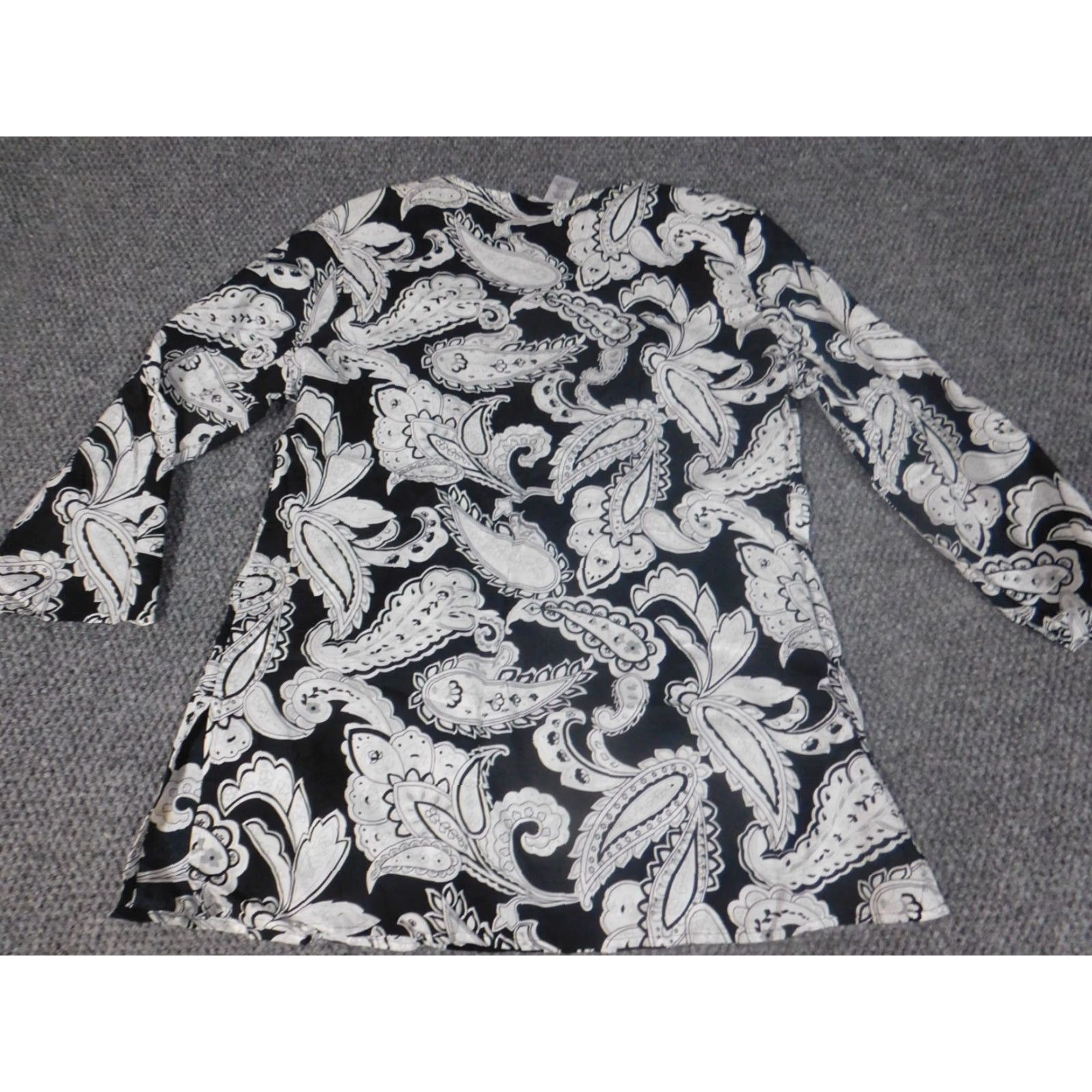 Vintage Jaclyn Smith Womens Blouse L Black Floral Crew Neck Pullover Casual Lightweight 100% Cotton Regular Fit Size L / US 10 / IT 46 - 7 Thumbnail