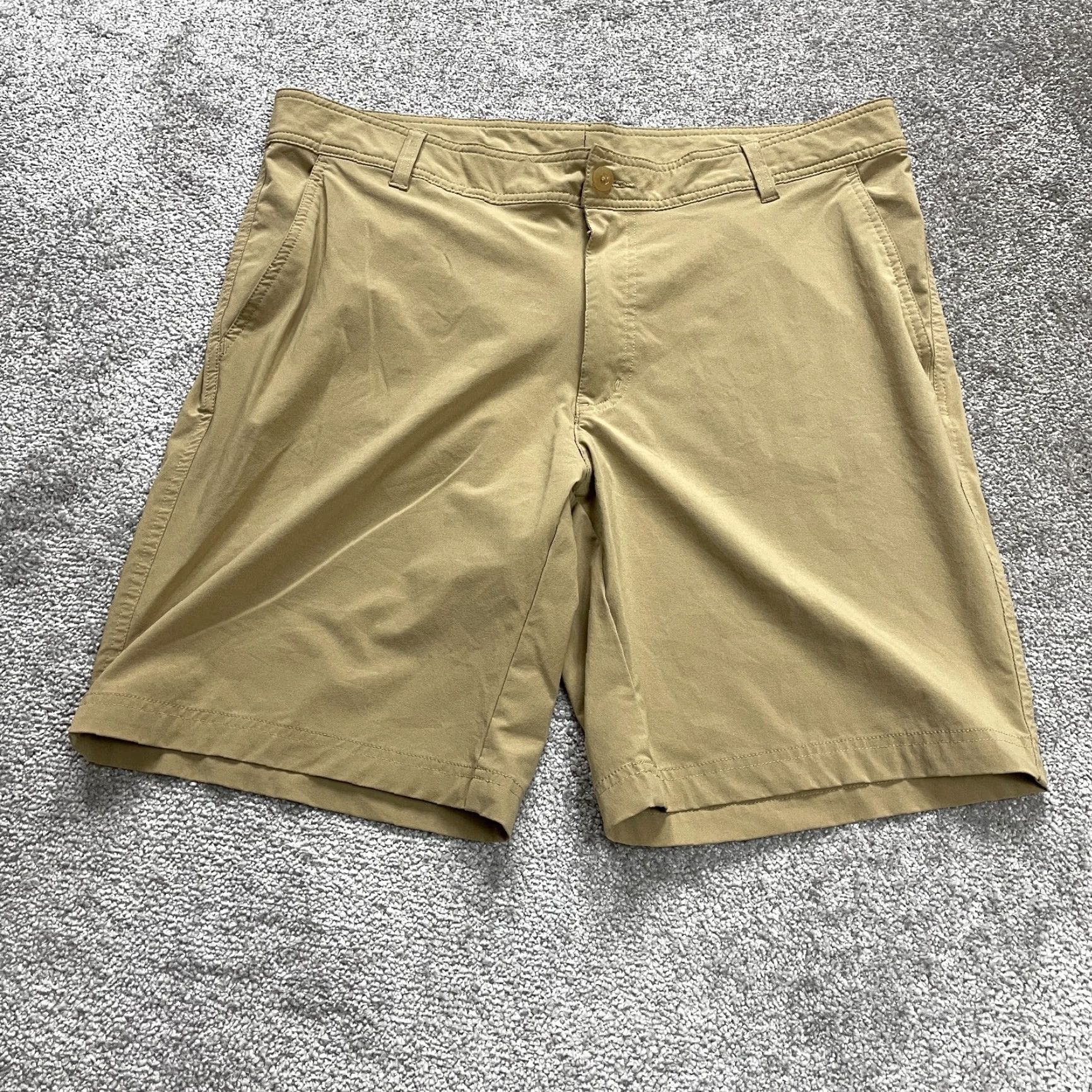 Vintage Columbia Mill Creek Chino Shorts Men 40 Brown Solid Regular Fit Stretch Outdoor Size US 40 / EU 56 - 2 Thumbnail