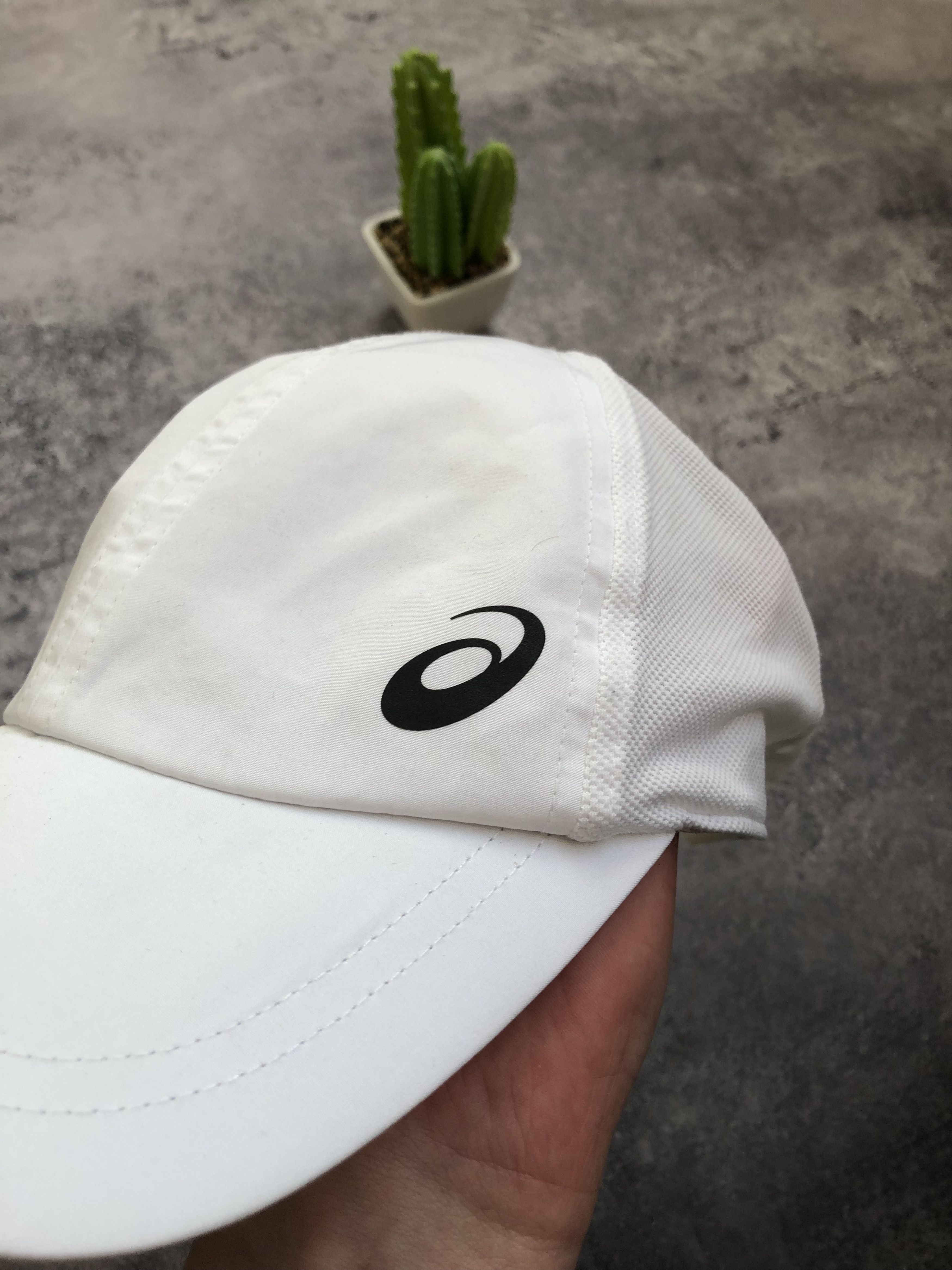Asics ASICS White Streetwear Mini Logo Minimalistic Hype Cap Size ONE SIZE - 2 Thumbnail