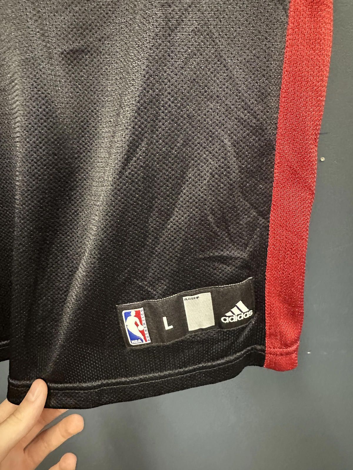 Other Vintage Dwyane Wade Miami Heat NBA jersey Adidas Youth L Size ONE SIZE - 3 Thumbnail