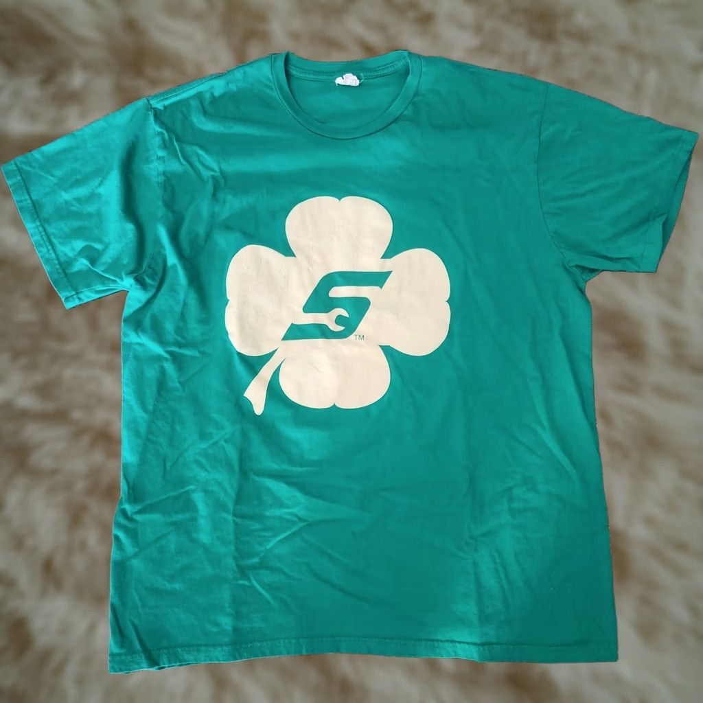 Hanes VINTAGE Snap On Tools T Shirt Tee Mens 2XL Green Clover Irish Y2K Hanes Size US XXL / EU 58 / 5 - 1 Thumbnail