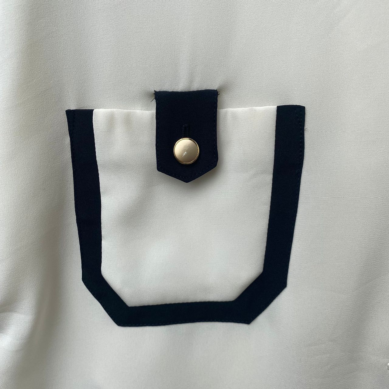 Vintage VINTAGE BLOUSE MEDIUM SIZE CREAM WHITE COLOUR Size M / US 6-8 / IT 42-44 - 4 Thumbnail