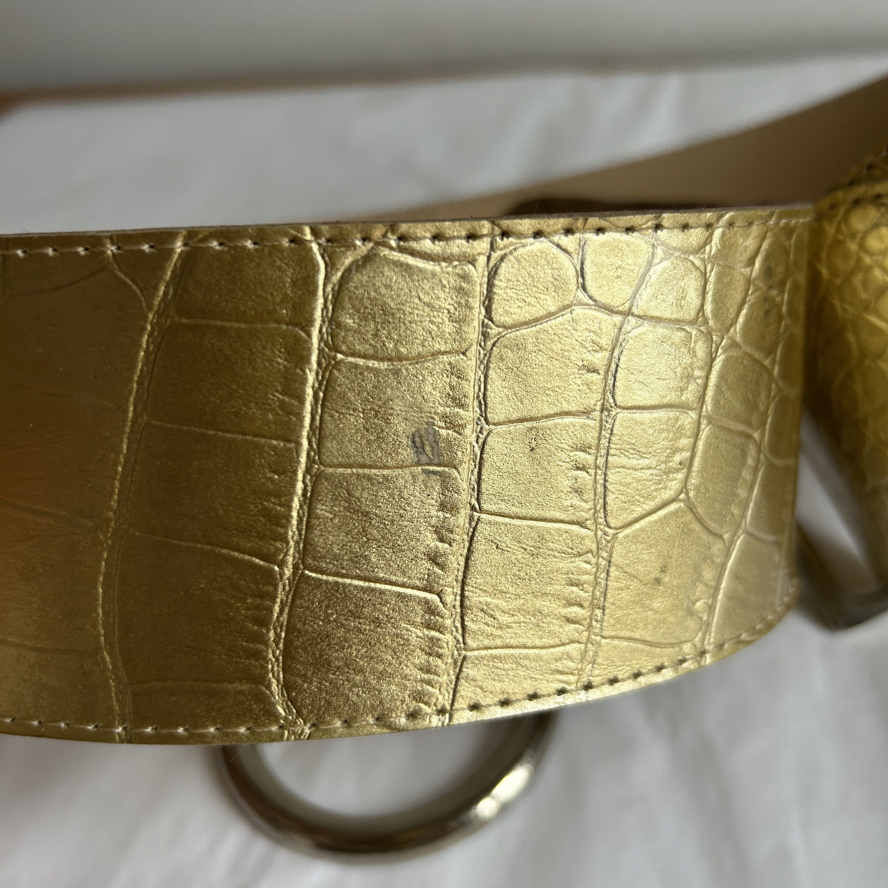 Vintage Vintage Gold Space Age low waist leather wide belt Size ONE SIZE - 9 Thumbnail