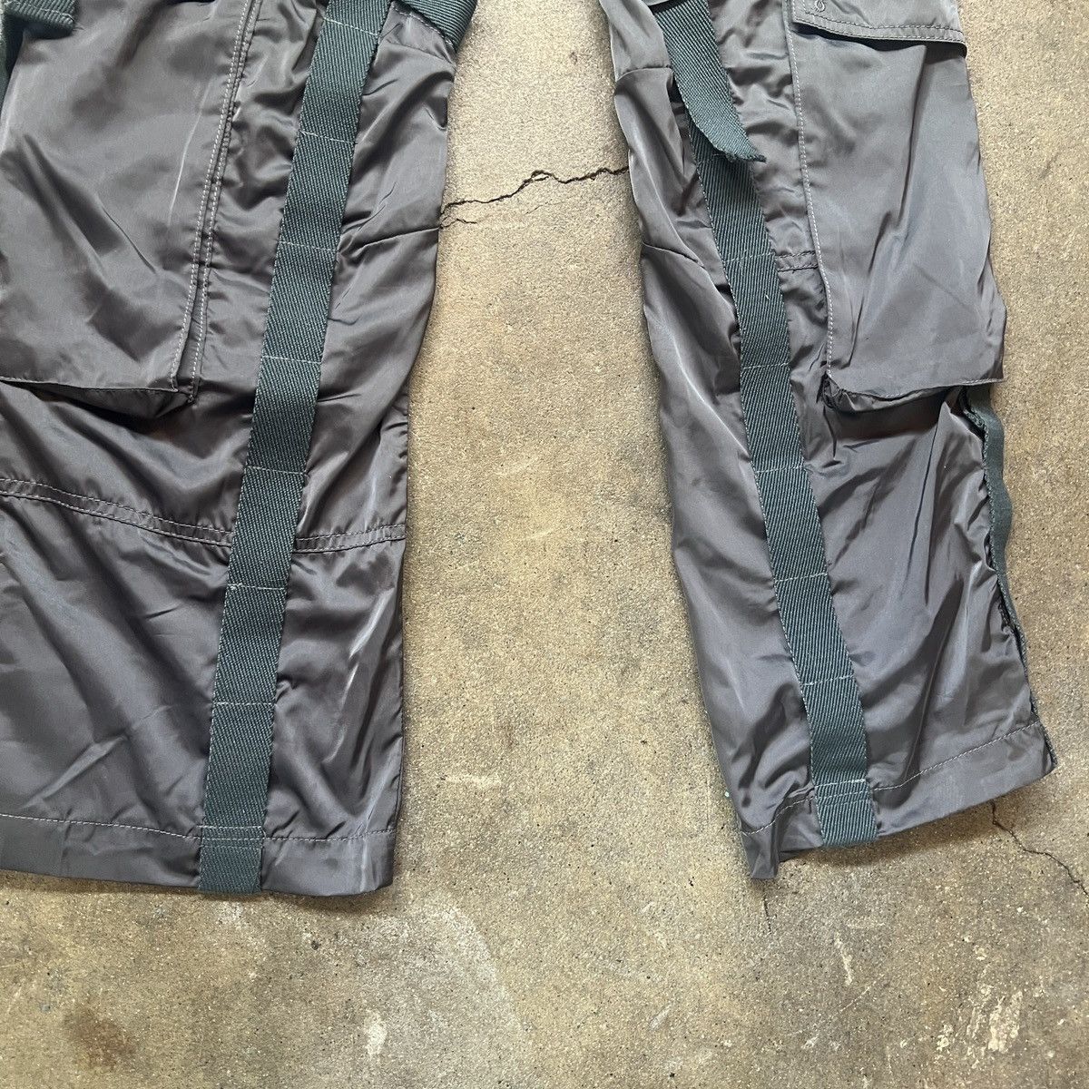 Dolce & Gabbana A/W 2003 Nylon Bondage Pants Size US 30 / EU 46 - 4 Thumbnail