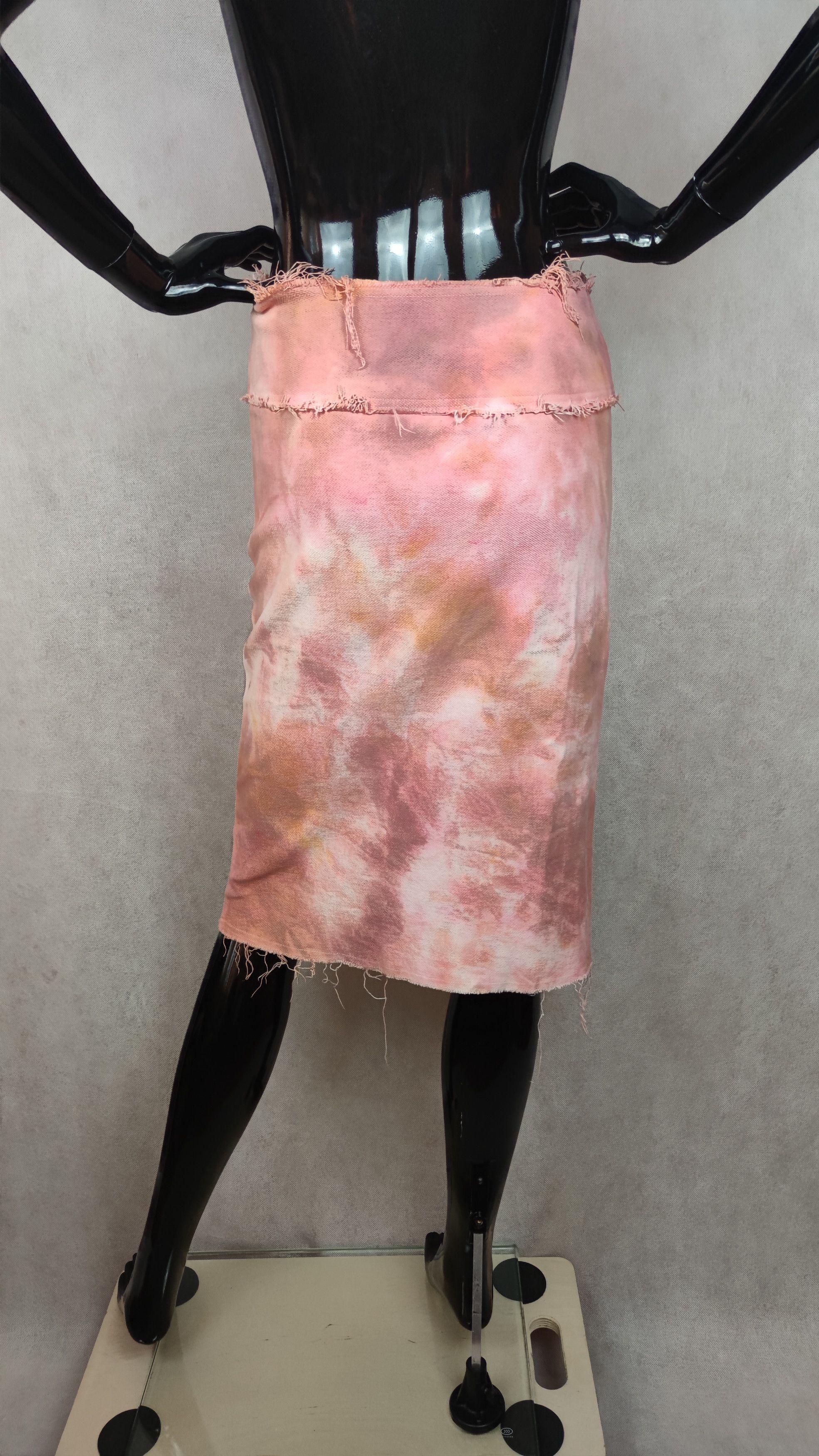 The People Of The Labyrinths Rare The People of the Labyrinths Pink Distressed skirt Size 24" / US 00 / IT 34 - 2 Thumbnail