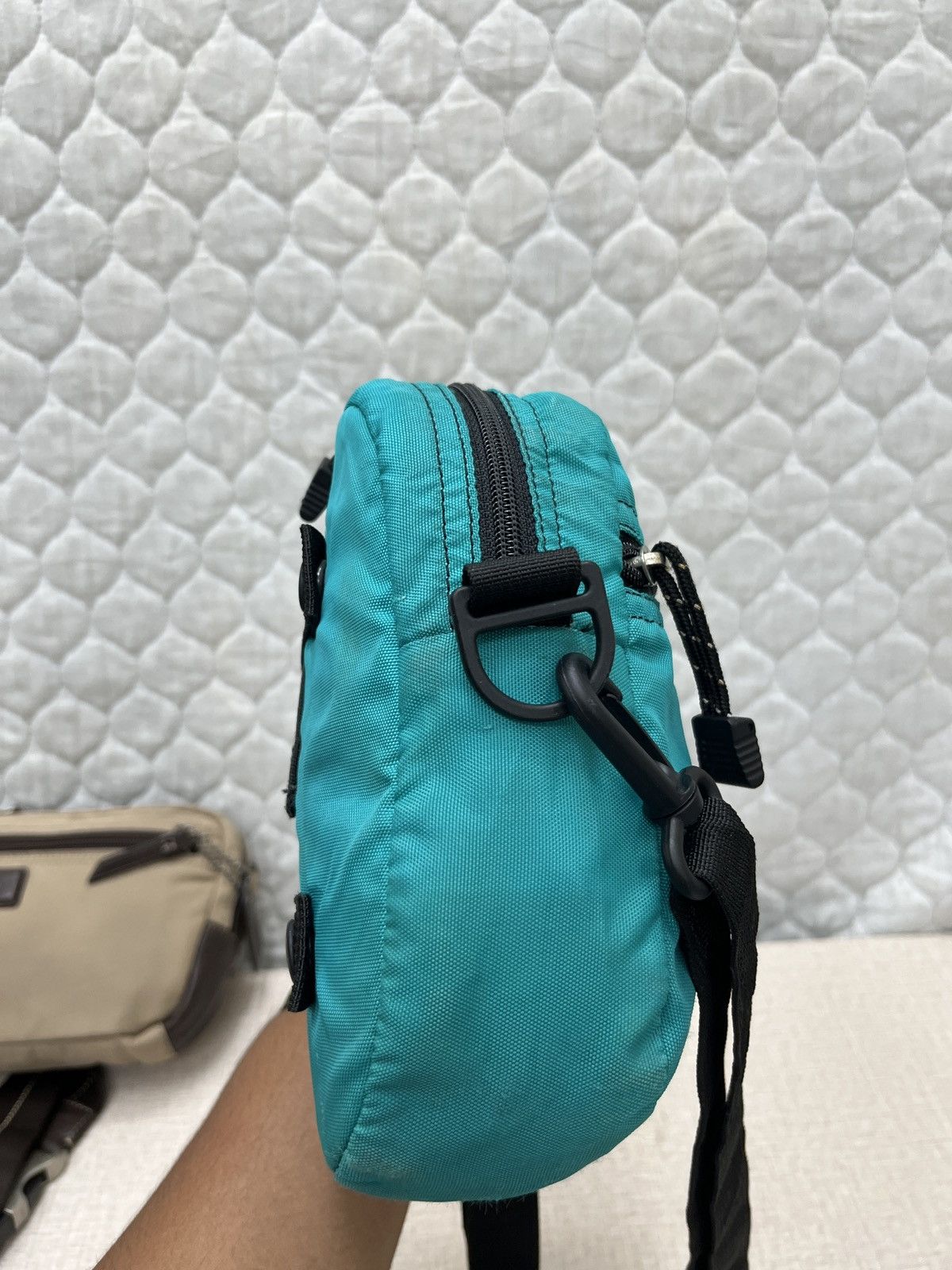 Gregory 🔥🔥🔥STEALS VTG GREGORY SLING BAG Size ONE SIZE - 10 Thumbnail