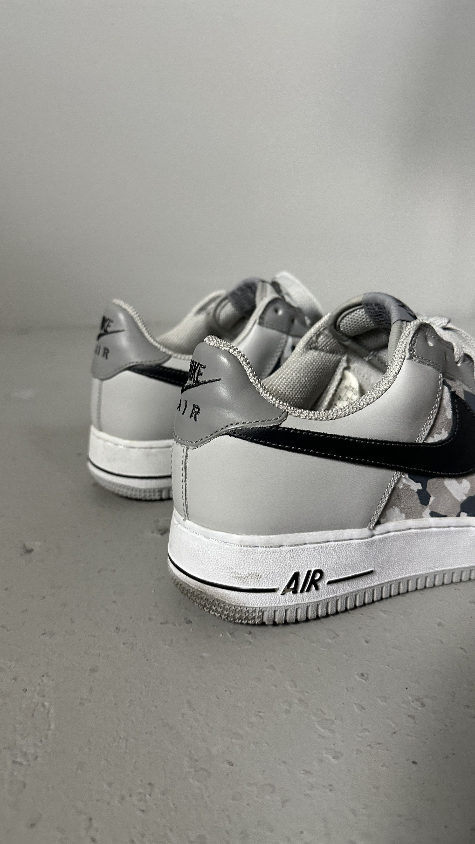 Nike Vtg Nike air force 1 premium af1 2003 neutral grey camo Size US 10 / EU 43 - 5 Thumbnail