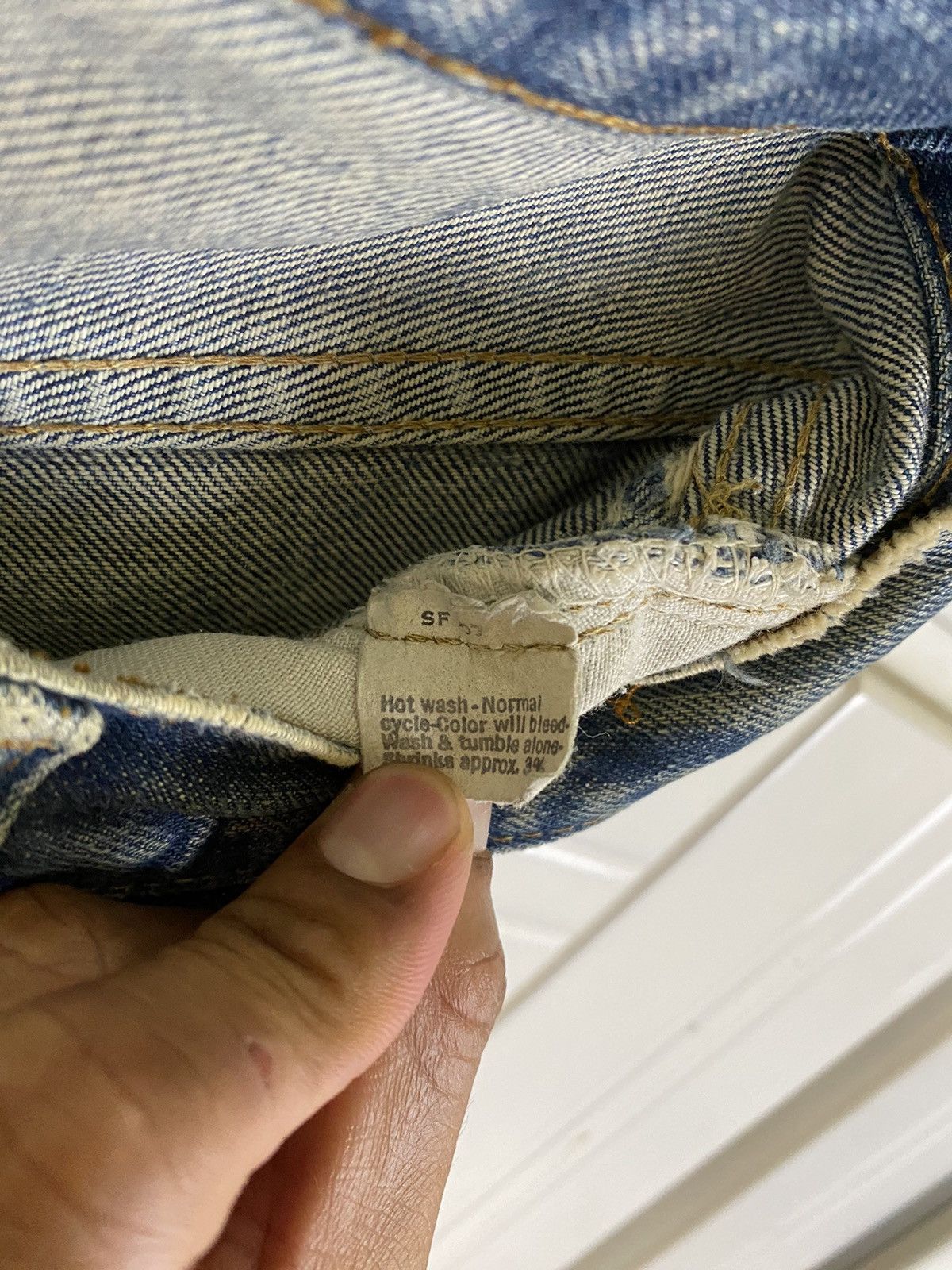 Levi's × Vintage VTG Levis 70s 505 Red Tab Jeans Distressed Size US 31 - 12 Thumbnail