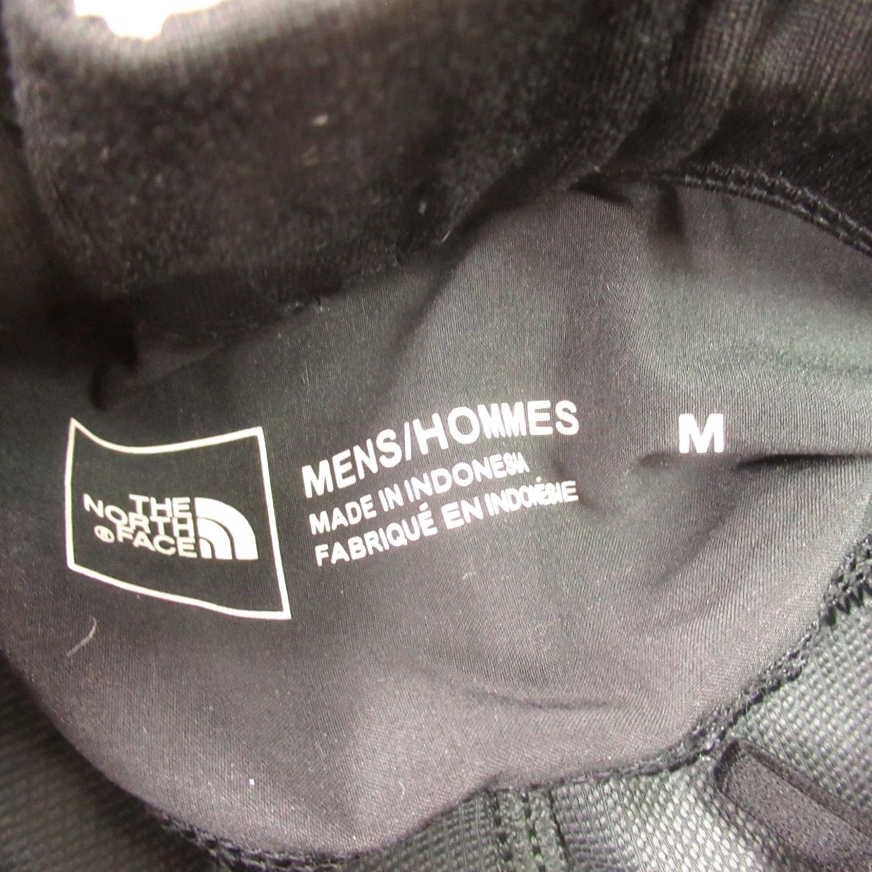 The North Face The North Face Shorts Mens Medium Outdoor Workout Lightweight Activewear Black Size US 26 / EU 42 - 4 Thumbnail
