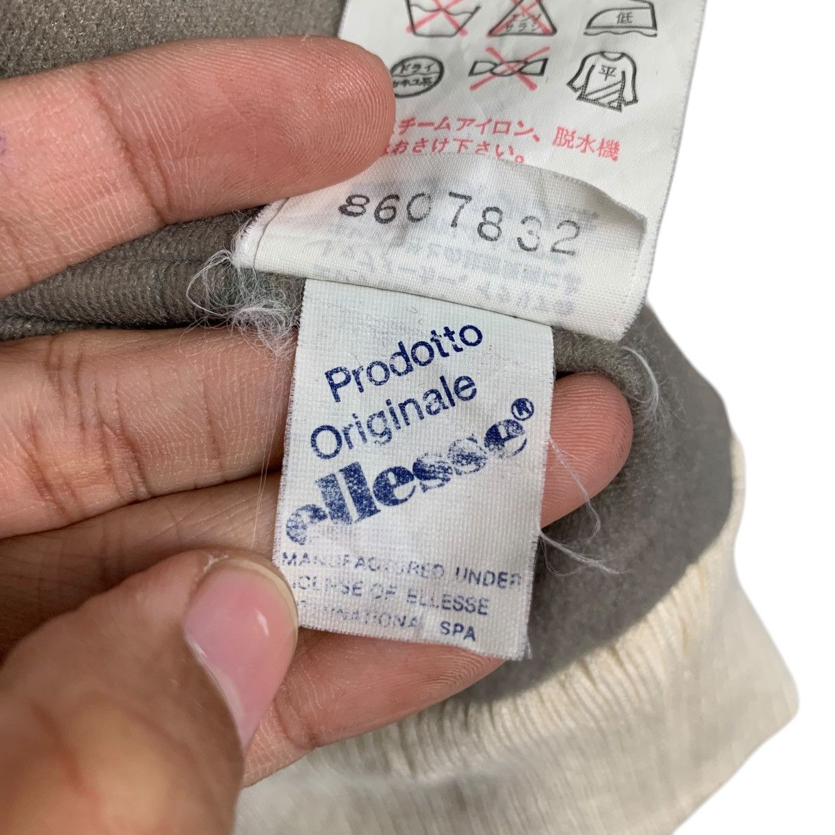 Ellesse 90s ELLESSE Super Racing Gear Double Layer Jacket #2859-C129 Size US L / EU 52-54 / 3 - 21 Thumbnail