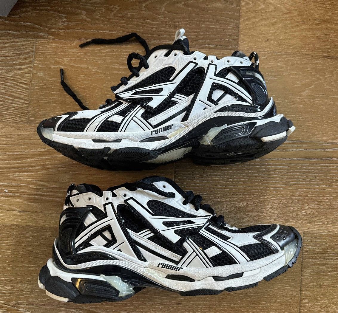 balenciaga race run