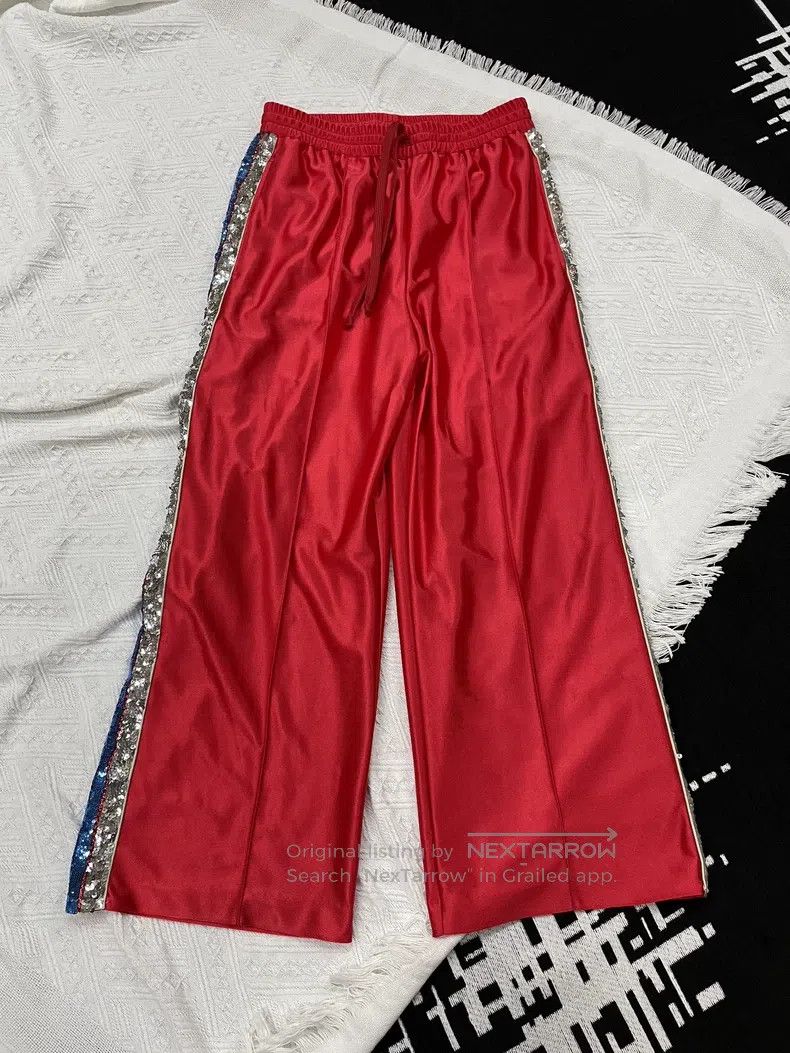 Gucci Gucci Red sequin set Size US S / EU 44-46 / 1 - 4 Thumbnail