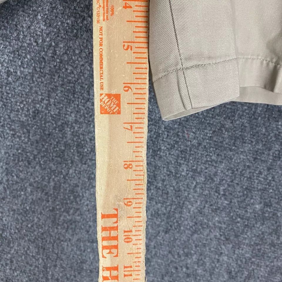 L.L. Bean LL Bean Chino Shorts Women's Size 12 Adults 30" Waist Size 34" / US 12 / IT 48 - 5 Thumbnail
