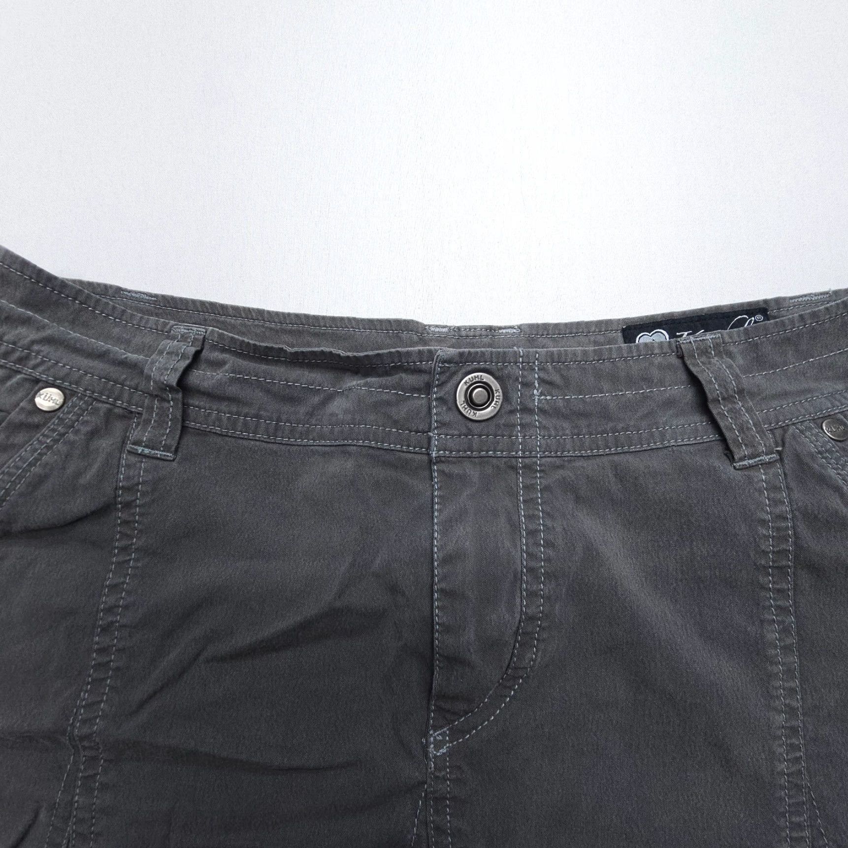 Vintage VINTAGE Kuhl Skirt Womens 4 A-Line Knee Length Gray Cotton Blend Canvas Stretch Pockets Button Logo - Mens? No gender specified. Size 27" / US 4 / IT 40 - 3 Thumbnail