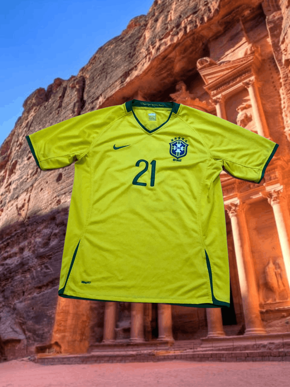 Nike yellow Jerseys Vintage #21 ASH T-Shirt Y2K football brasil Size US M / EU 48-50 / 2 - 1 Thumbnail