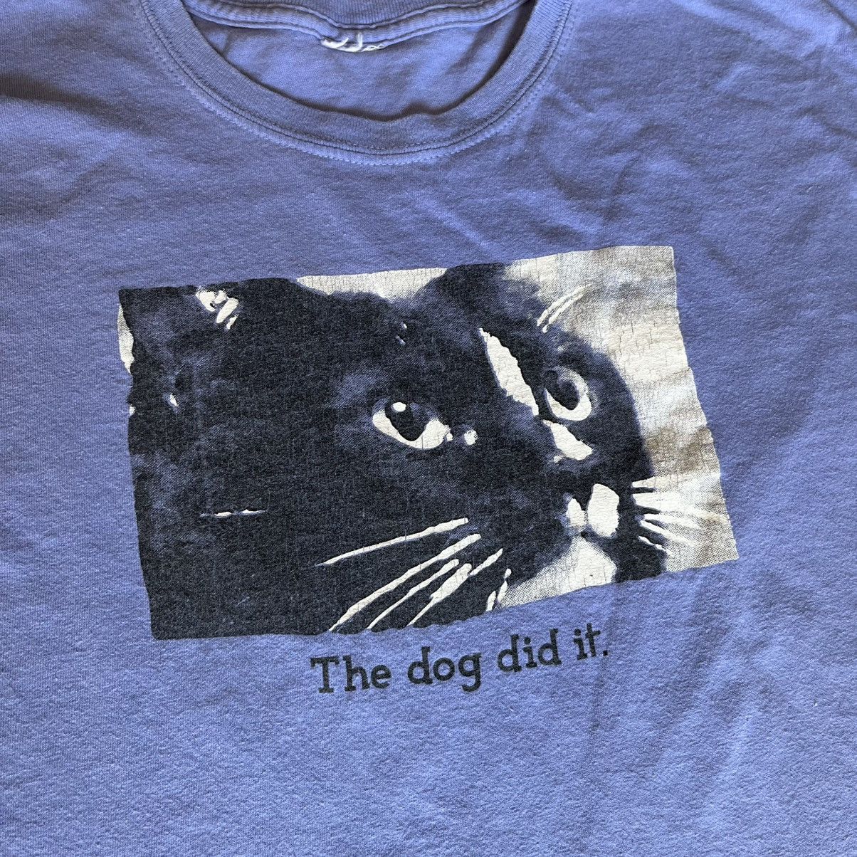 Vintage Vintage 2000s The Dog Did It Cat Humor Parody Logo T Shirt Size US XL / EU 56 / 4 - 3 Thumbnail