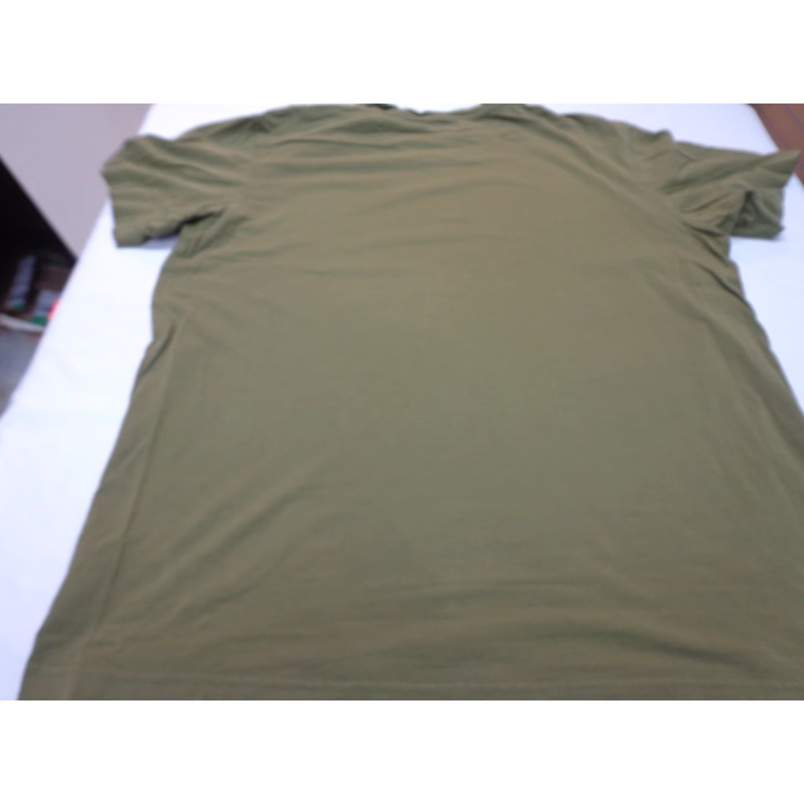 Eddie Bauer Eddie Bauer T Shirt Mens XL Green Essential Tee Logo Classic Outdoor Modern Short Sleeve Crew Neck Regular Fit, All Seasons, Easy Care, Size XL Mens Size US XL / EU 56 / 4 - 6 Thumbnail