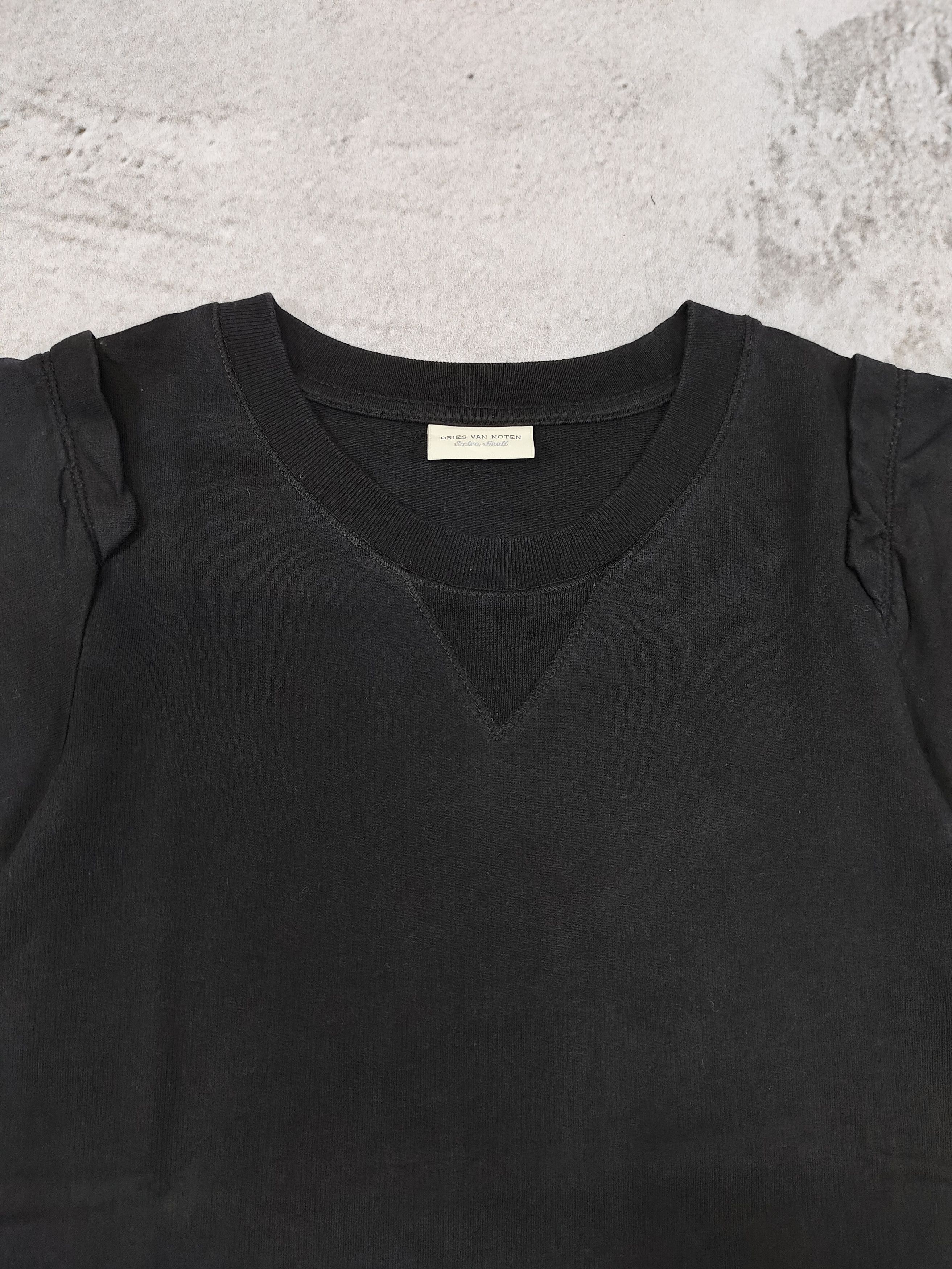 Dries Van Noten Dries Van Noten- Minimalist Structured Balloon Sleeve Tshirt Size S / US 4 / IT 40 - 3 Thumbnail