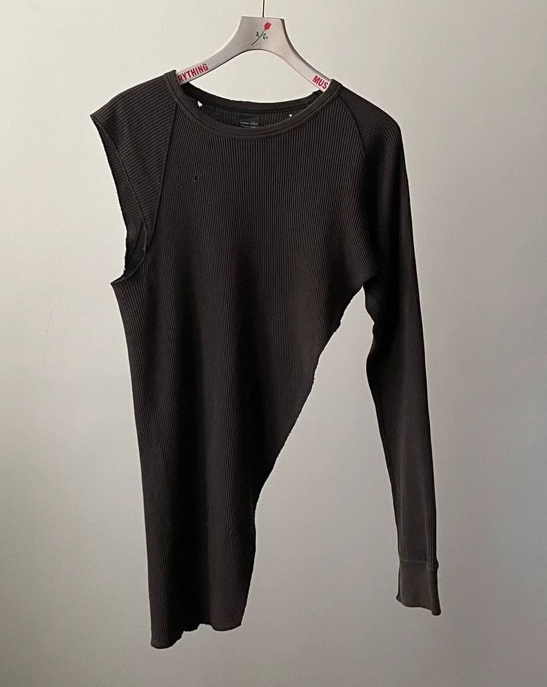 Number (N)ine Number (N)ine 05ss Long Sleeve T-Shirts 2503-Nextarrow Size US L / EU 52-54 / 3 - 1 Thumbnail