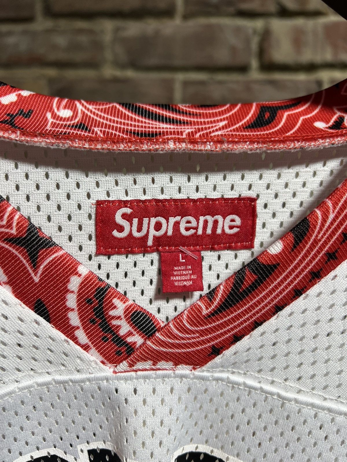 Supreme Supreme Bandana Football Jersey Sz. L Size US L / EU 52-54 / 3 - 3 Thumbnail