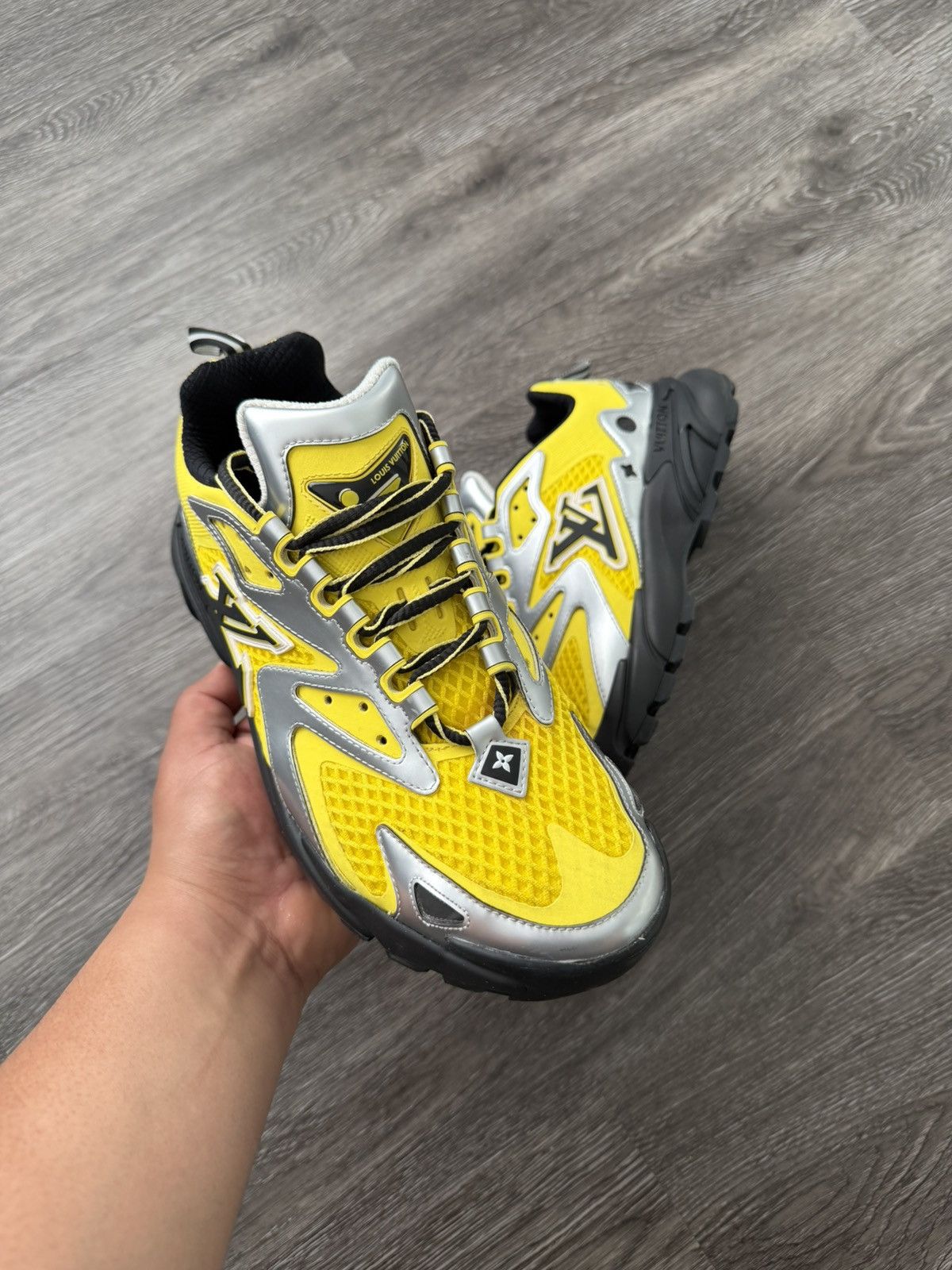 Louis Vuitton Louis Vuitton SS22 Tactic Runner Yellow Silver Sneakers Size US 8 / EU 41 - 2 Thumbnail