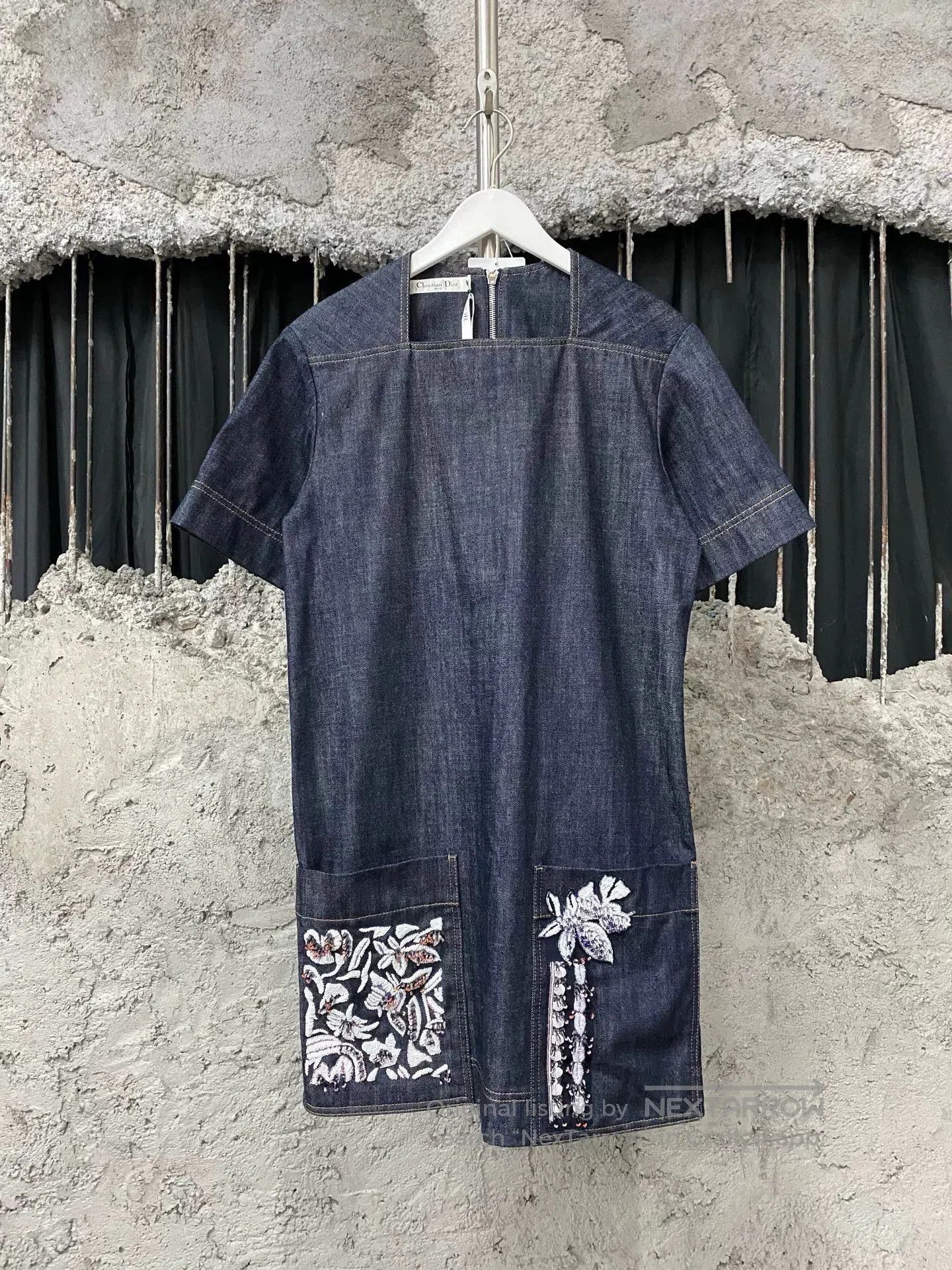 dior blue floral dress Christian Dior Belted Shirtdress Blue Celestial Print Cotton Size US 6 –  Celebrity Owned main image 0