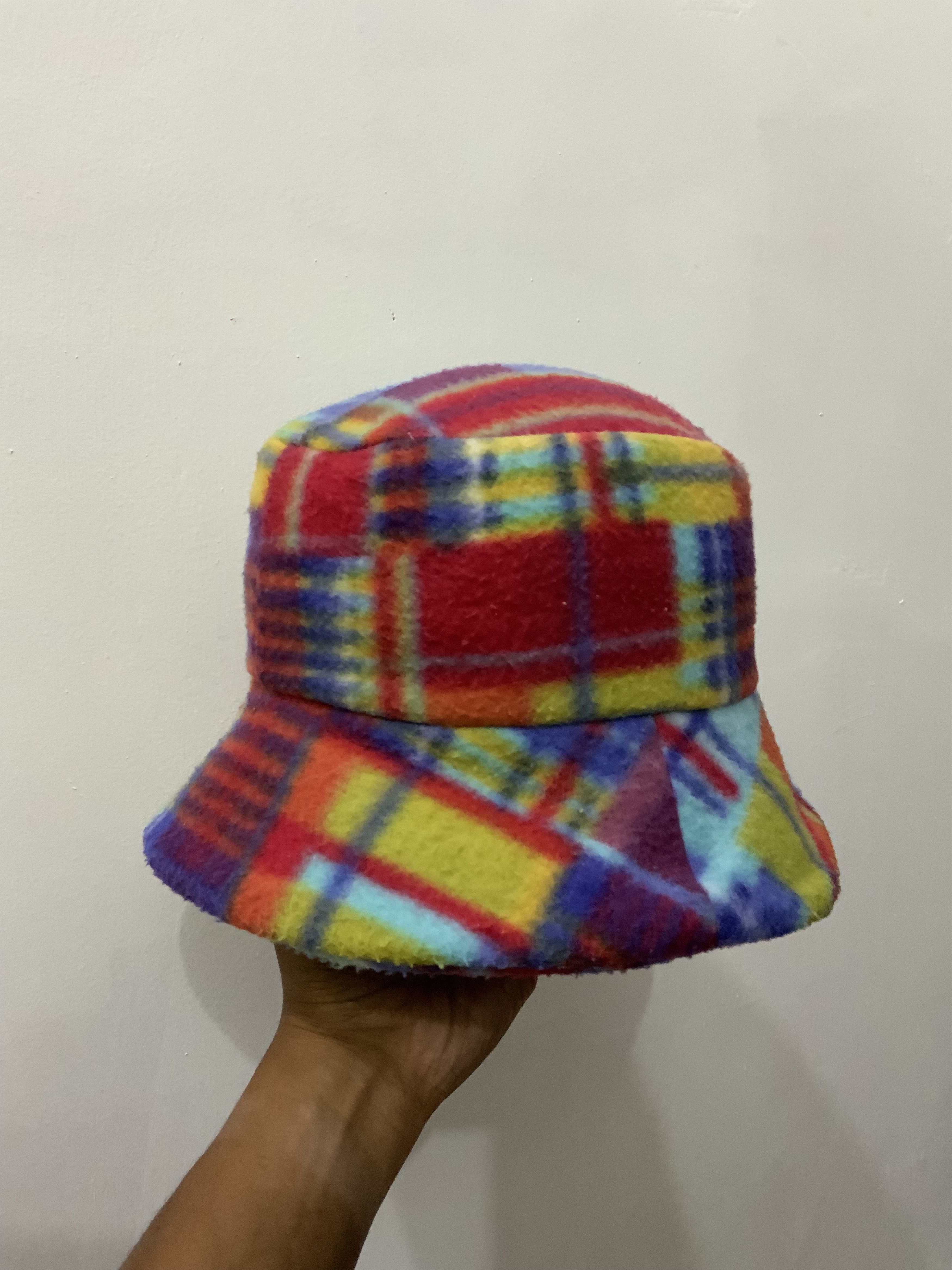 20471120 Striped Multicolor Hat Size ONE SIZE - 4 Thumbnail