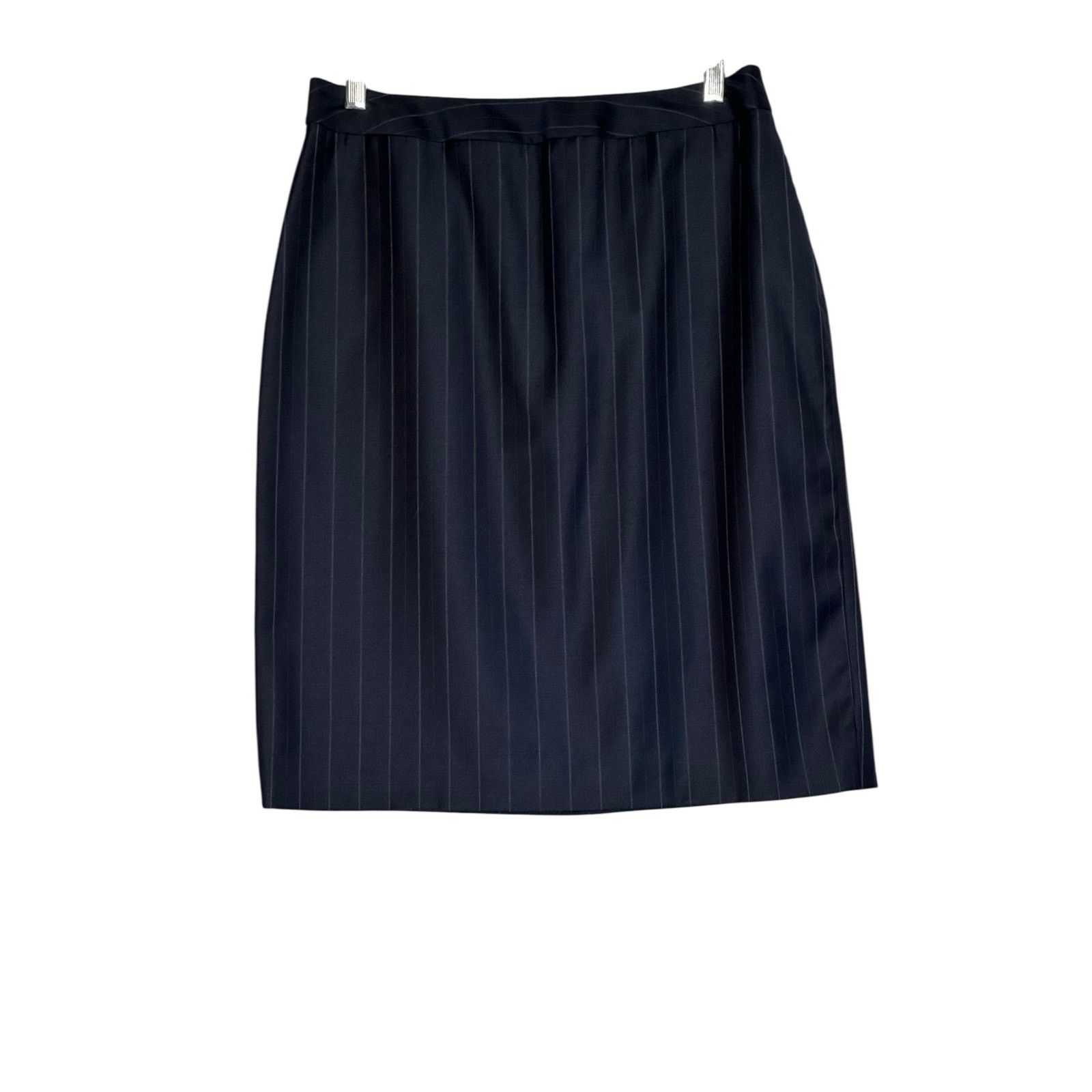 Brooks Brothers Brooks Brothers navy blue pinstripes suit skirt size 8 Size 30" / US 8 / IT 44 - 7 Thumbnail