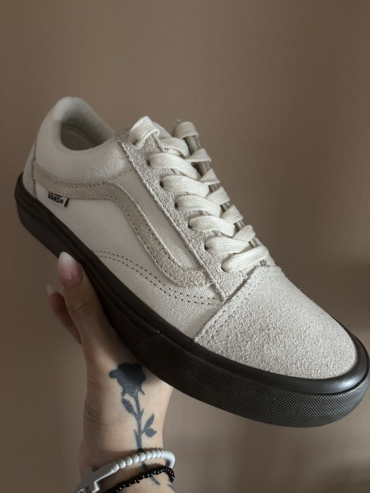 Vans Vans Bmx Old Skool ‘Marshmallow Gum’ Size US 5 / EU 37 - 2 Thumbnail