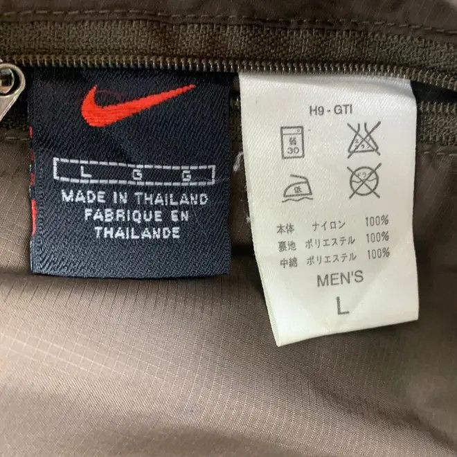 Nike Vintage NIKE REVERSIBLE PUFFER Swoosh Center Logo Vest Size US XL / EU 56 / 4 - 9 Thumbnail
