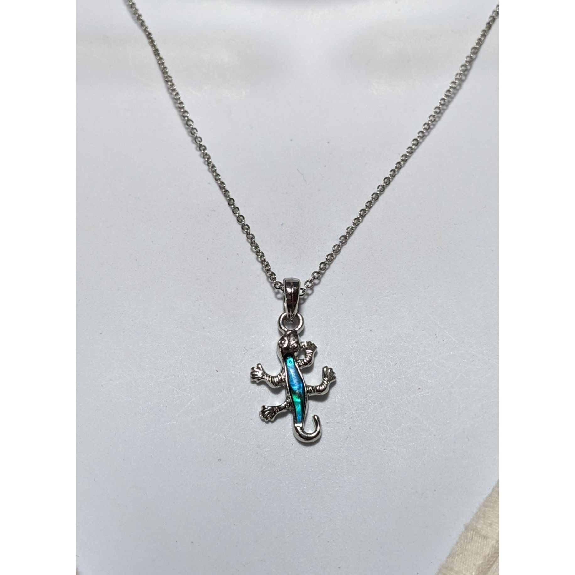 Other Vintage 90s Blue Shell Salamander NEcklace Size ONE SIZE - 6 Thumbnail