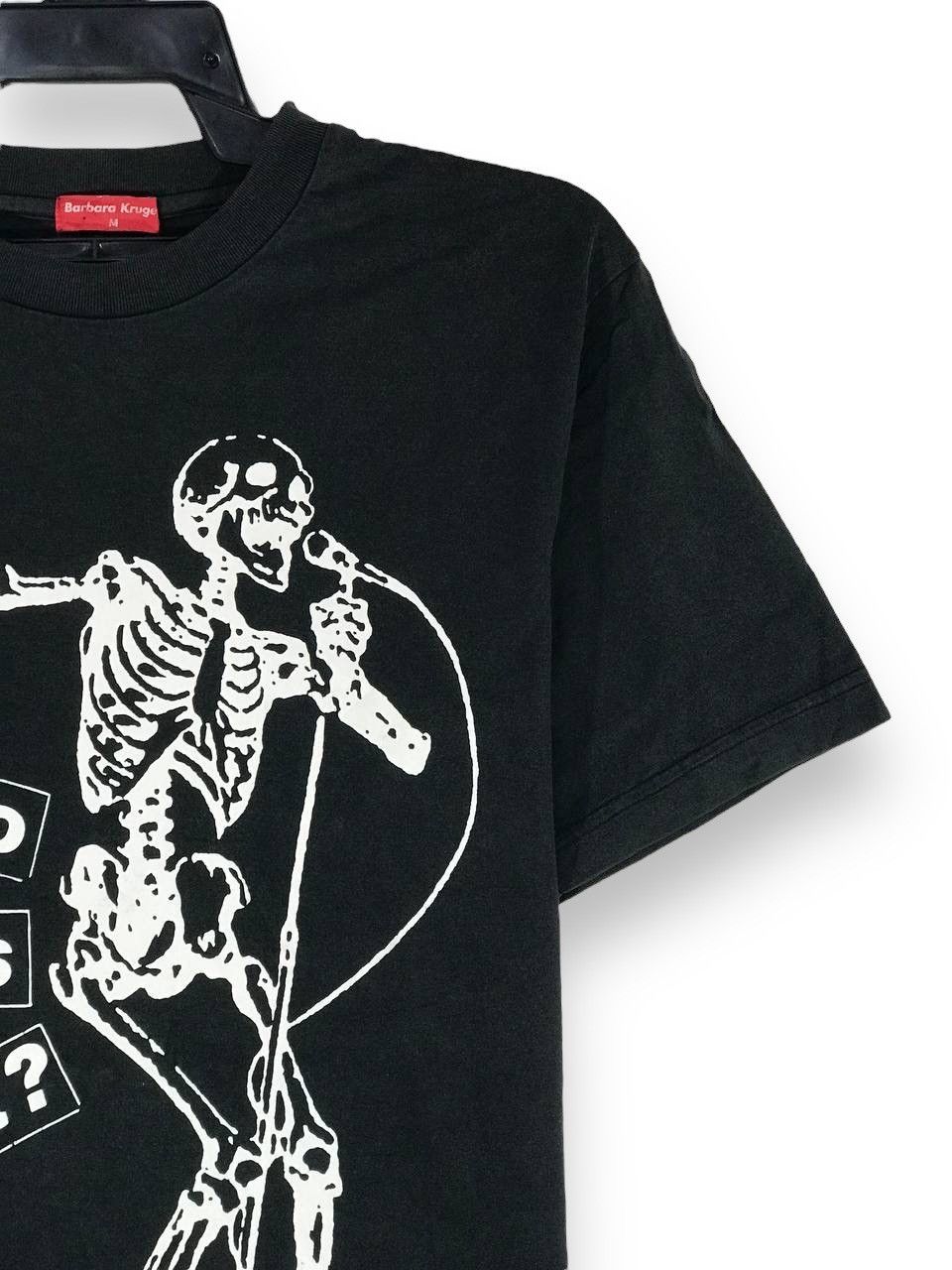 Band Tees Rage against the machine who’s laugh last Size US M / EU 48-50 / 2 - 2 Thumbnail