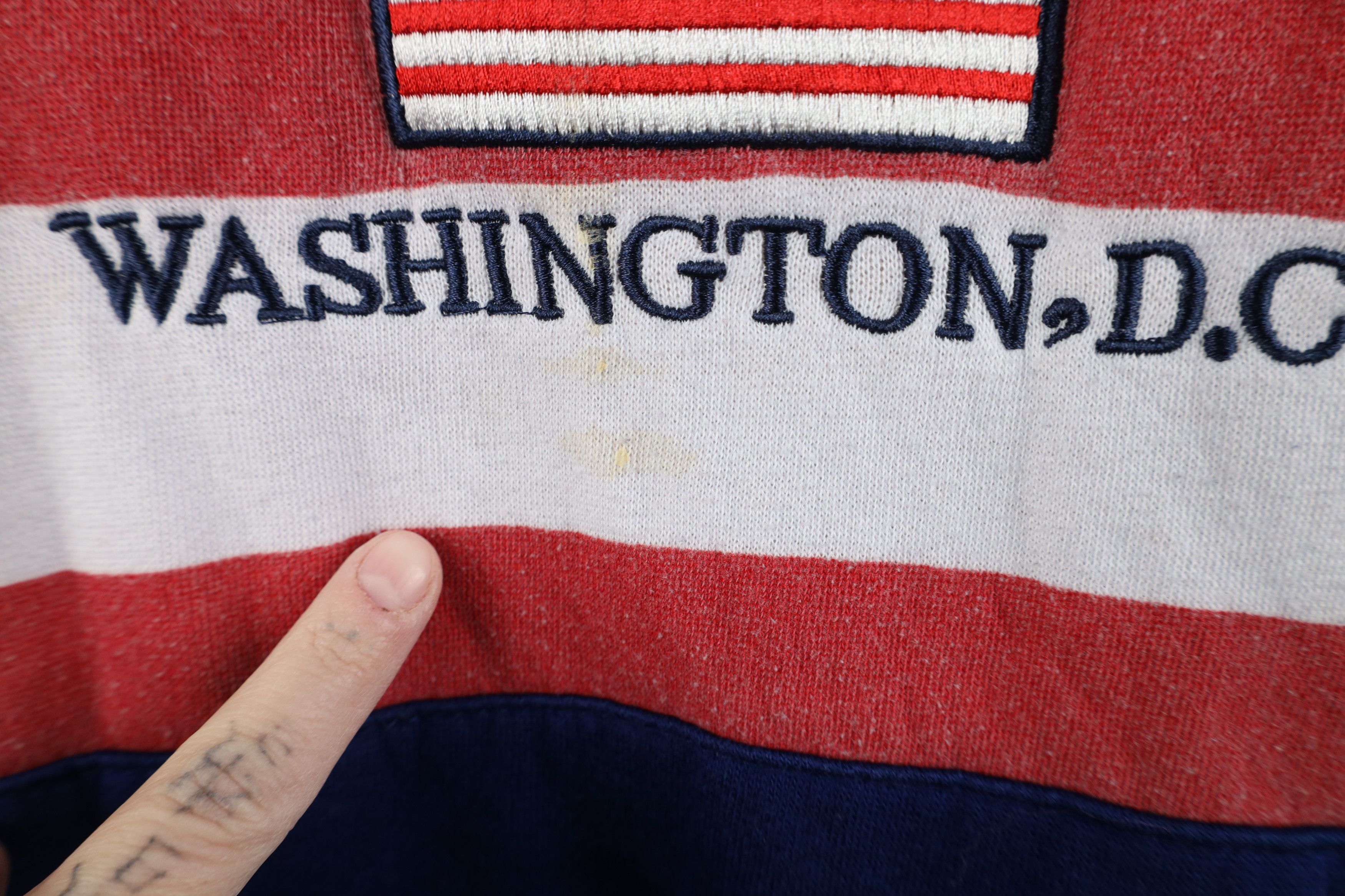 Vintage Vintage 90s Y2K Streetwear USA Flag Washington DC Hoodie Size US L / EU 52-54 / 3 - 5 Thumbnail