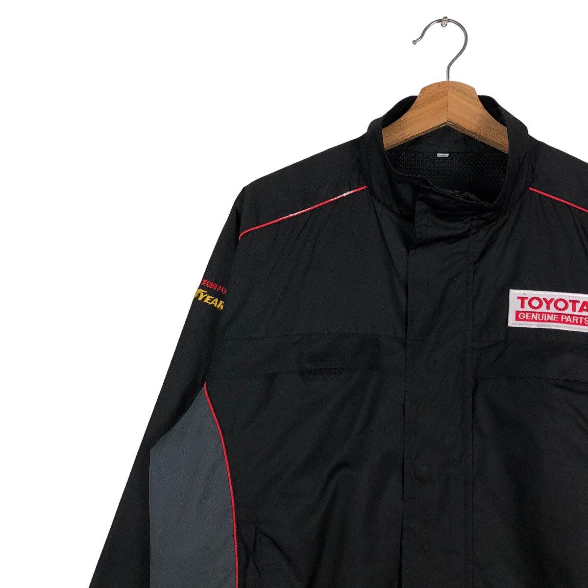 Japanese Brand 🔥Vintage Bomber Jacket Racing Toyota Genuine Parts Size US M / EU 48-50 / 2 - 7 Thumbnail