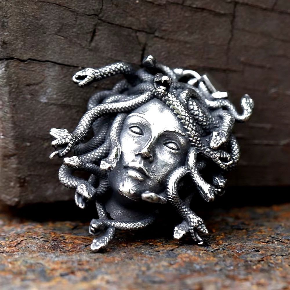 Jewelry Streetwear Retro Snake Pendant Necklace Size ONE SIZE - 3 Thumbnail
