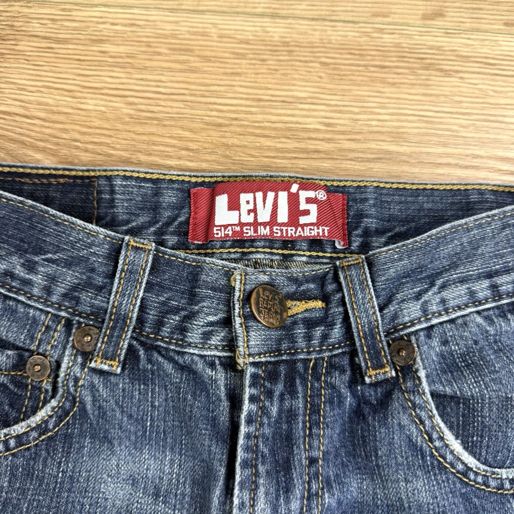 Levi's Levi's 514 Jeans Slim Straight Denim Blue 28x28 Men Size 28 Regular Reg 10-12 Rise Inseam 28 Cotton Fabric Size US 28 / EU 44 - 2 Thumbnail