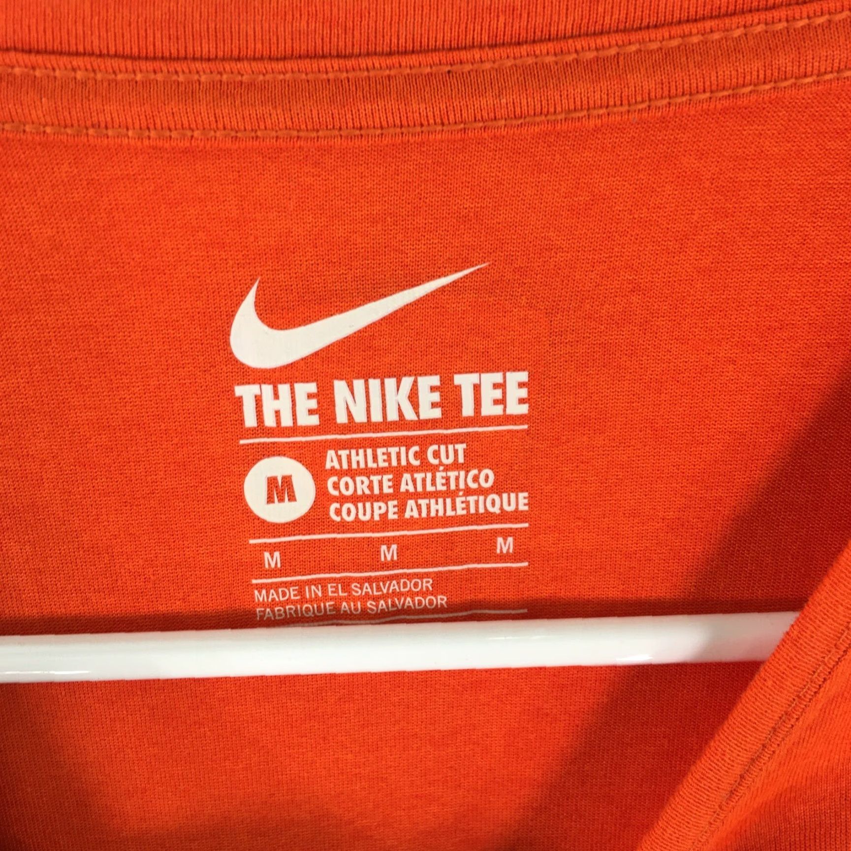 Nike VINTAGE Nike Dri-Fit Denver Broncos T-Shirt Mens Orange M Crew Neck Long Sleeve 90s NFL Shirts Mens Size US M / EU 48-50 / 2 - 3 Thumbnail